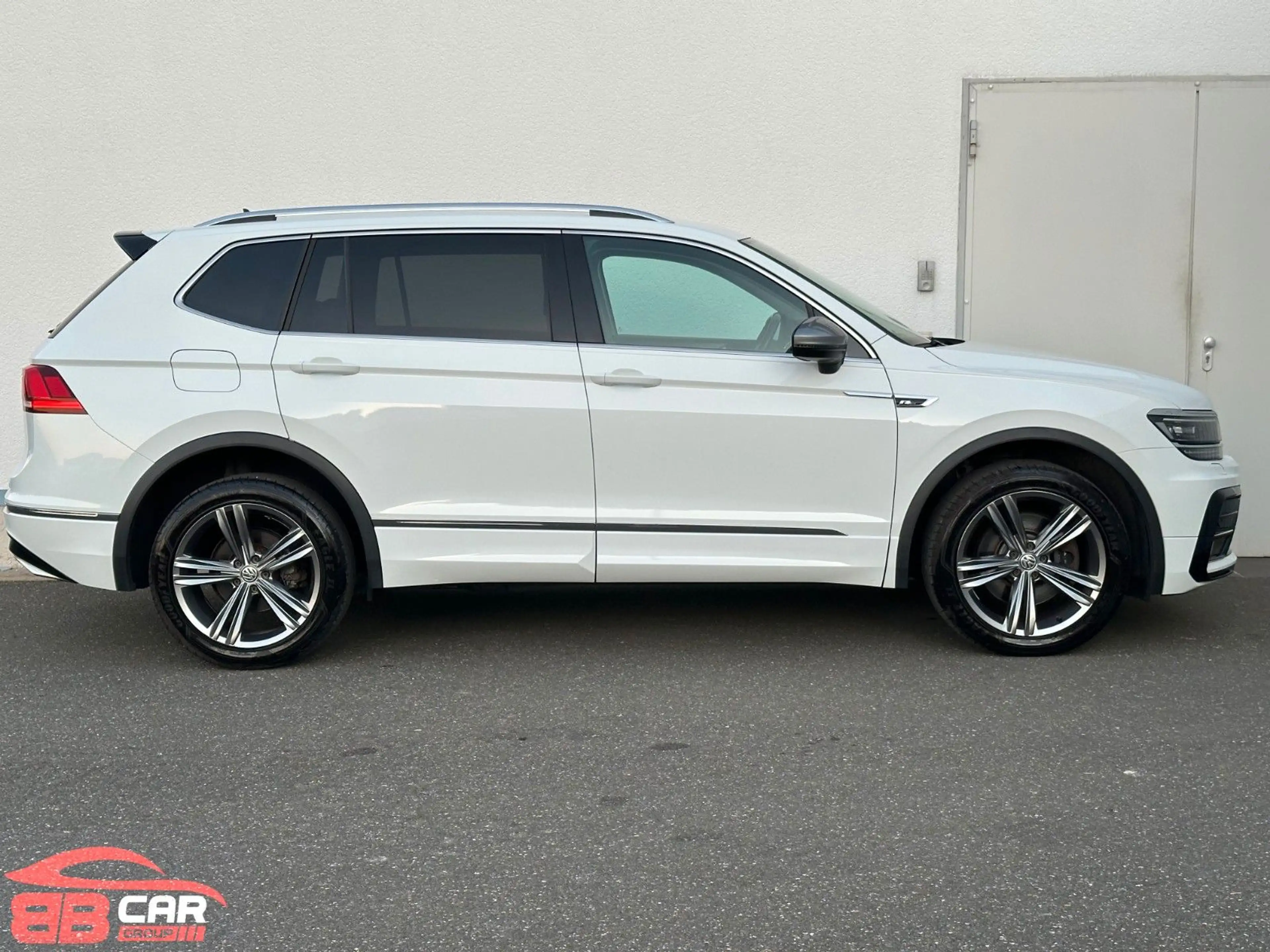 Volkswagen Tiguan Allspace R-Line 1.HAND ZAHNRIEMEN NEU ! — photo 4