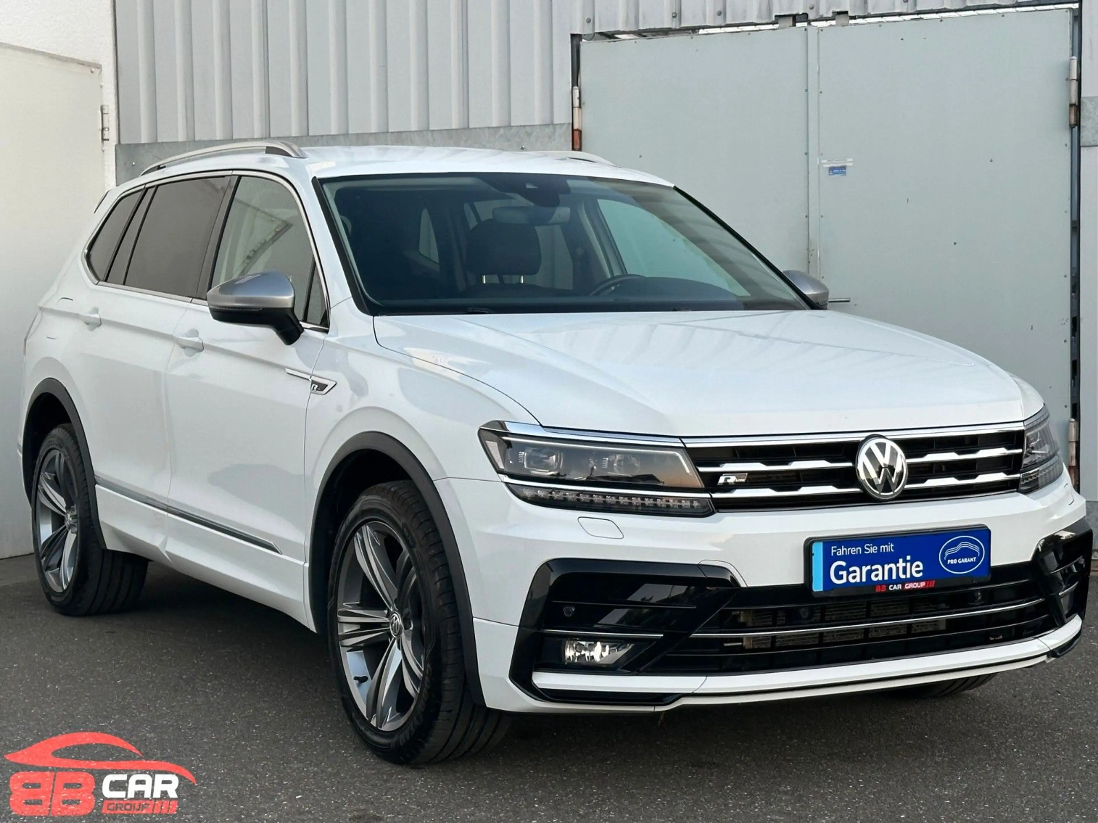 Volkswagen Tiguan Allspace R-Line 1.HAND ZAHNRIEMEN NEU ! — photo 3