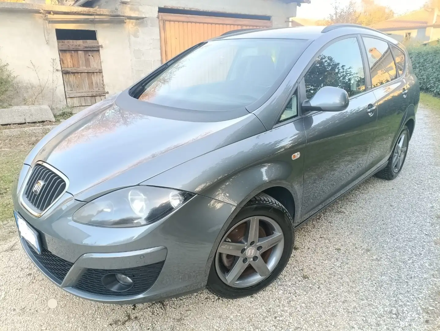 SEAT Altea 1.6 TDI I-TECH Grigio - 1