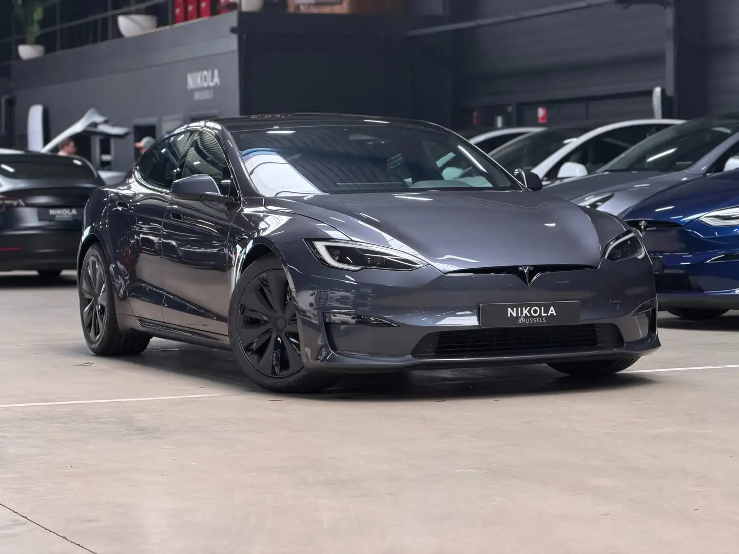TESLA Model S