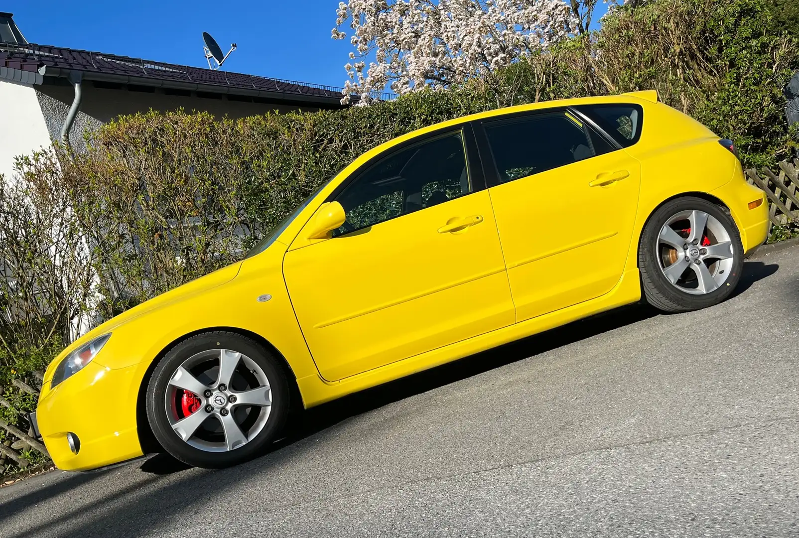 Mazda 3 2.0 Sport Top Yellow - 1