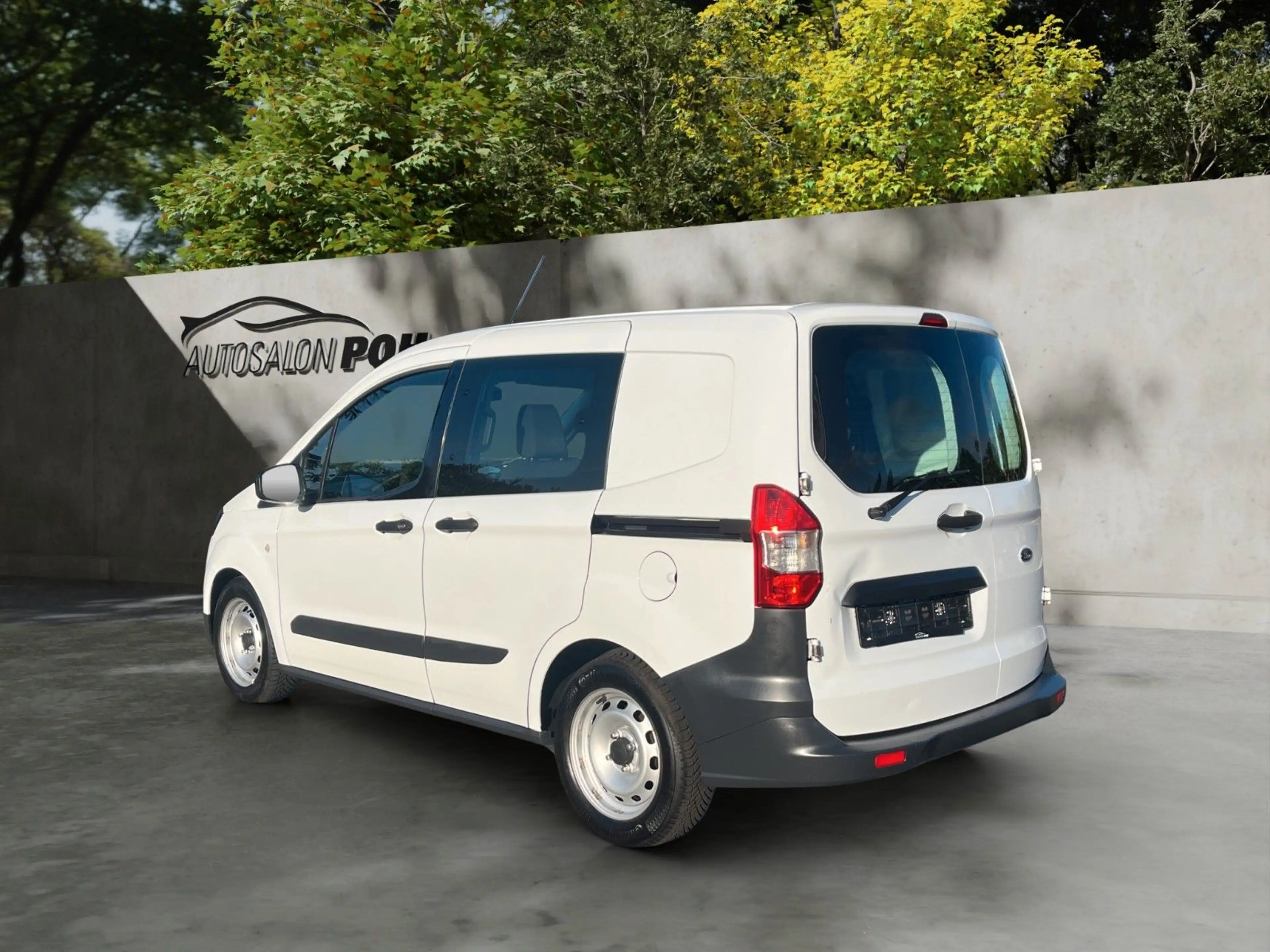 Ford Transit Courier /1.Hand/2xSchiebetür/Klima/Diesel — photo 6