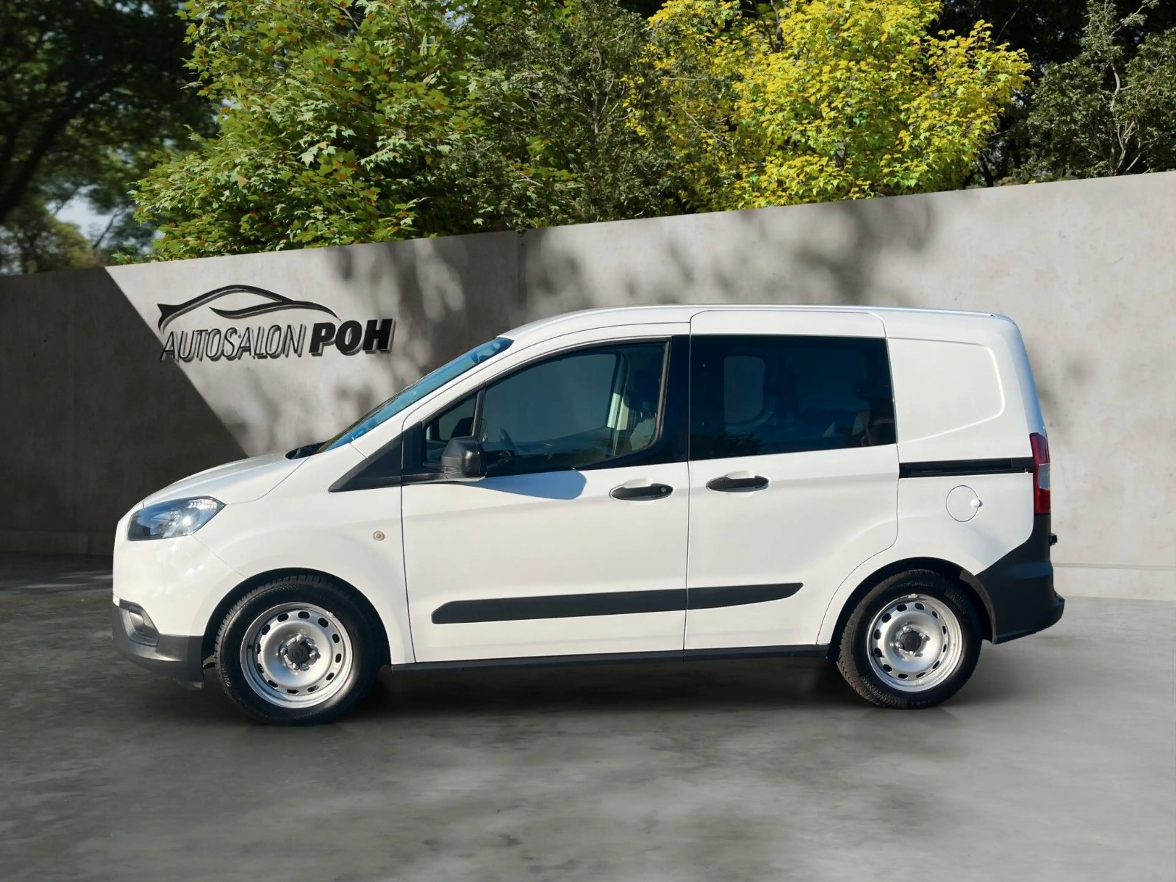 Ford Transit Courier /1.Hand/2xSchiebetür/Klima/Diesel — photo 4