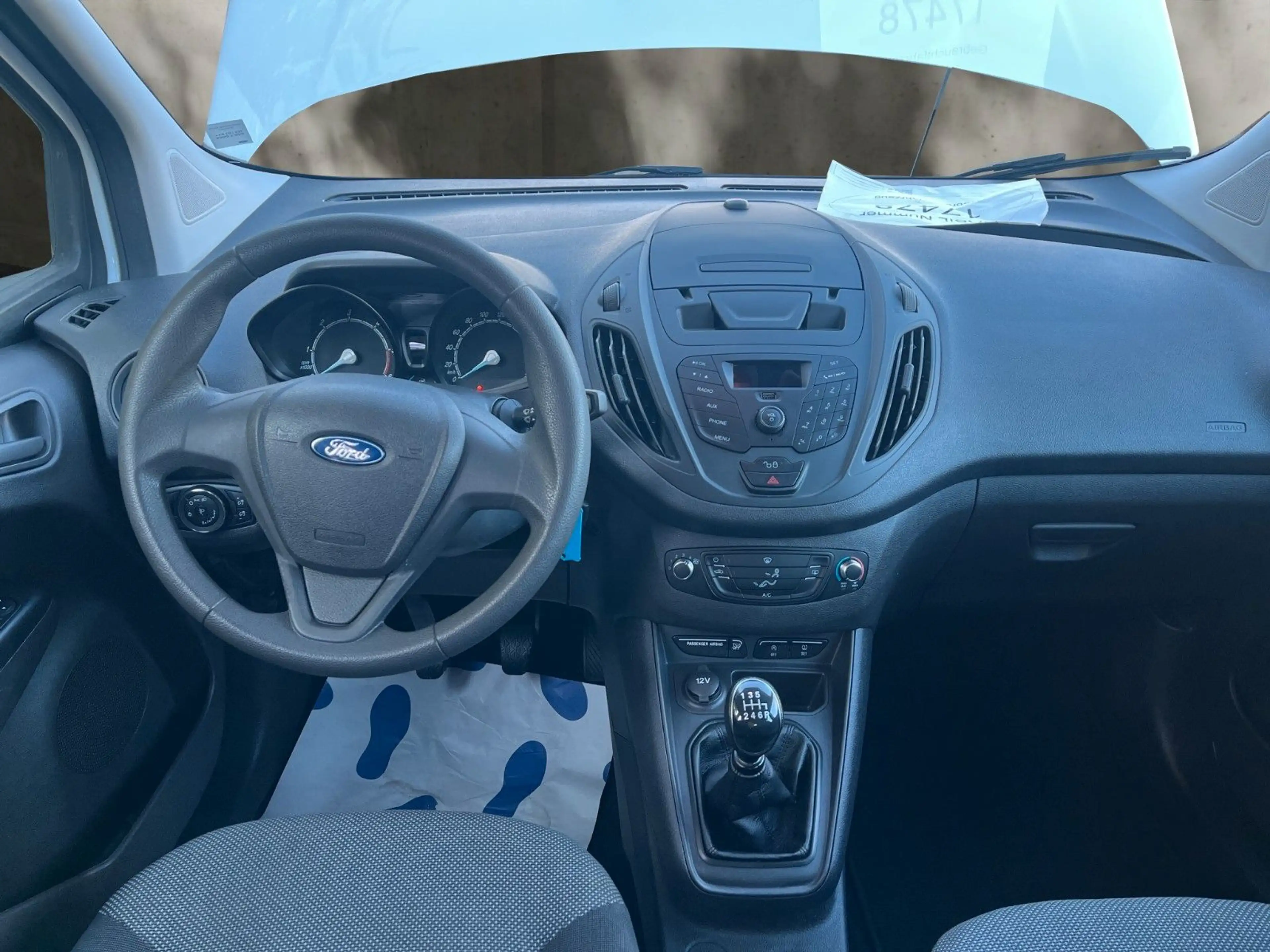 Ford Transit Courier /1.Hand/2xSchiebetür/Klima/Diesel — photo 10