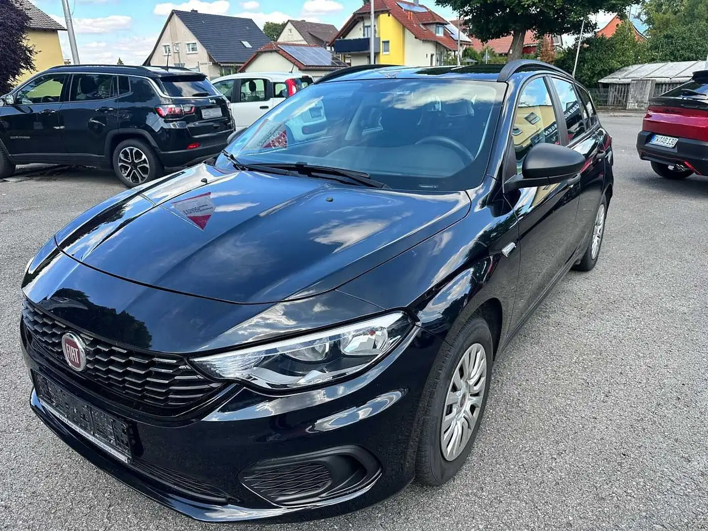 Fiat Tipo Kombi 1.4 16V Pop Noir - 1