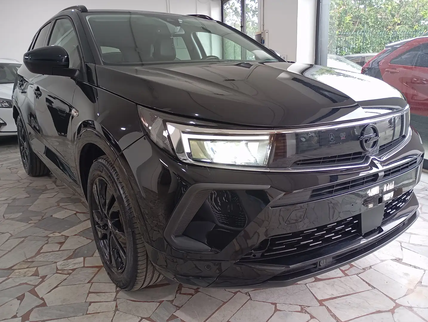 Opel Grandland 1.5 diesel Ecotec GS Line Aut. Noir - 1