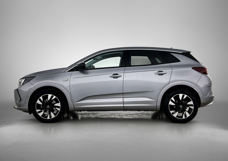Opel Grandland 1.2 Turbo Business Edition | Navigatie | Parkeerse — photo 3