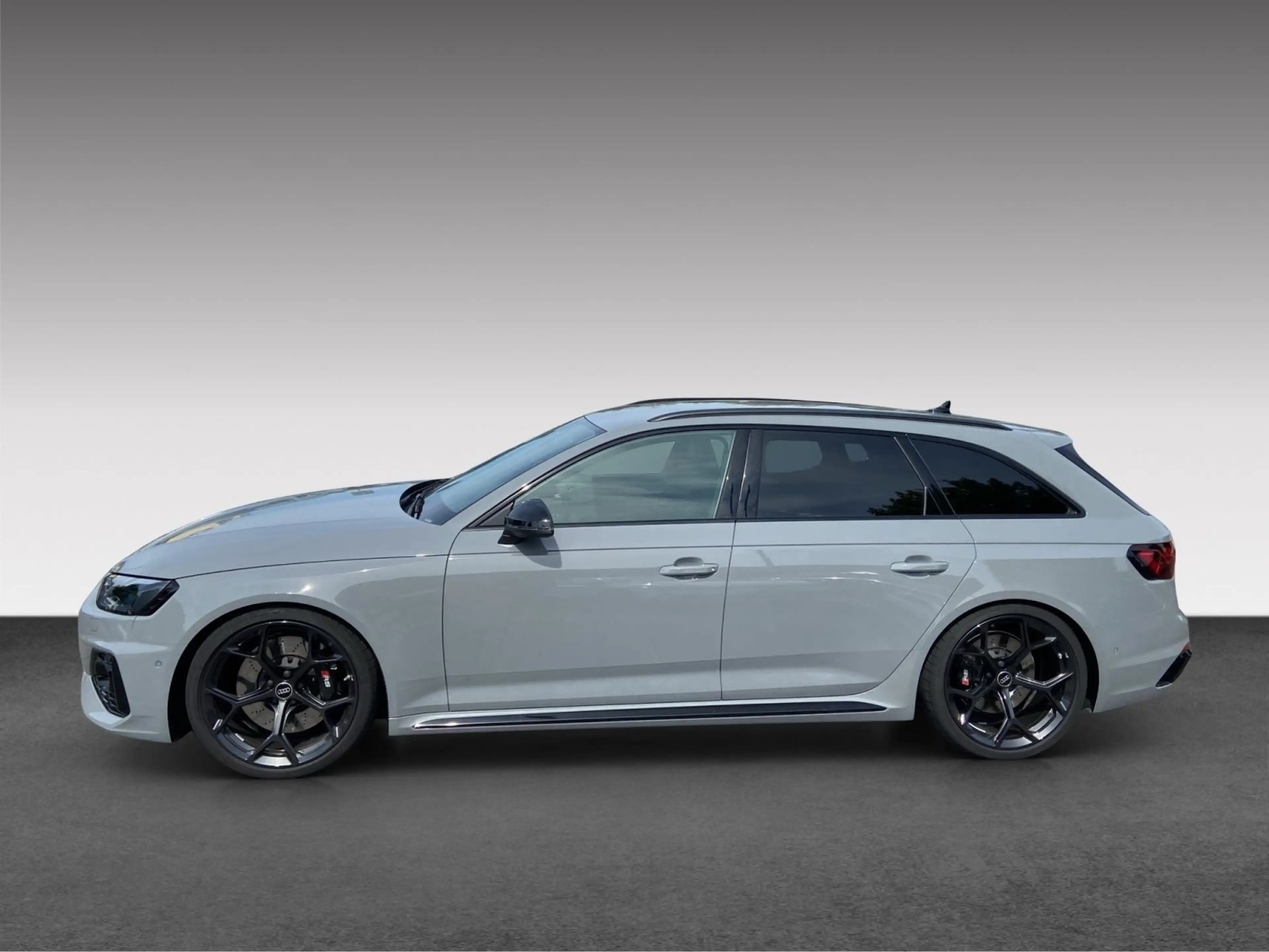 Audi RS4 2.9 TFSI quattro RS quattro AHK LED K — photo 4