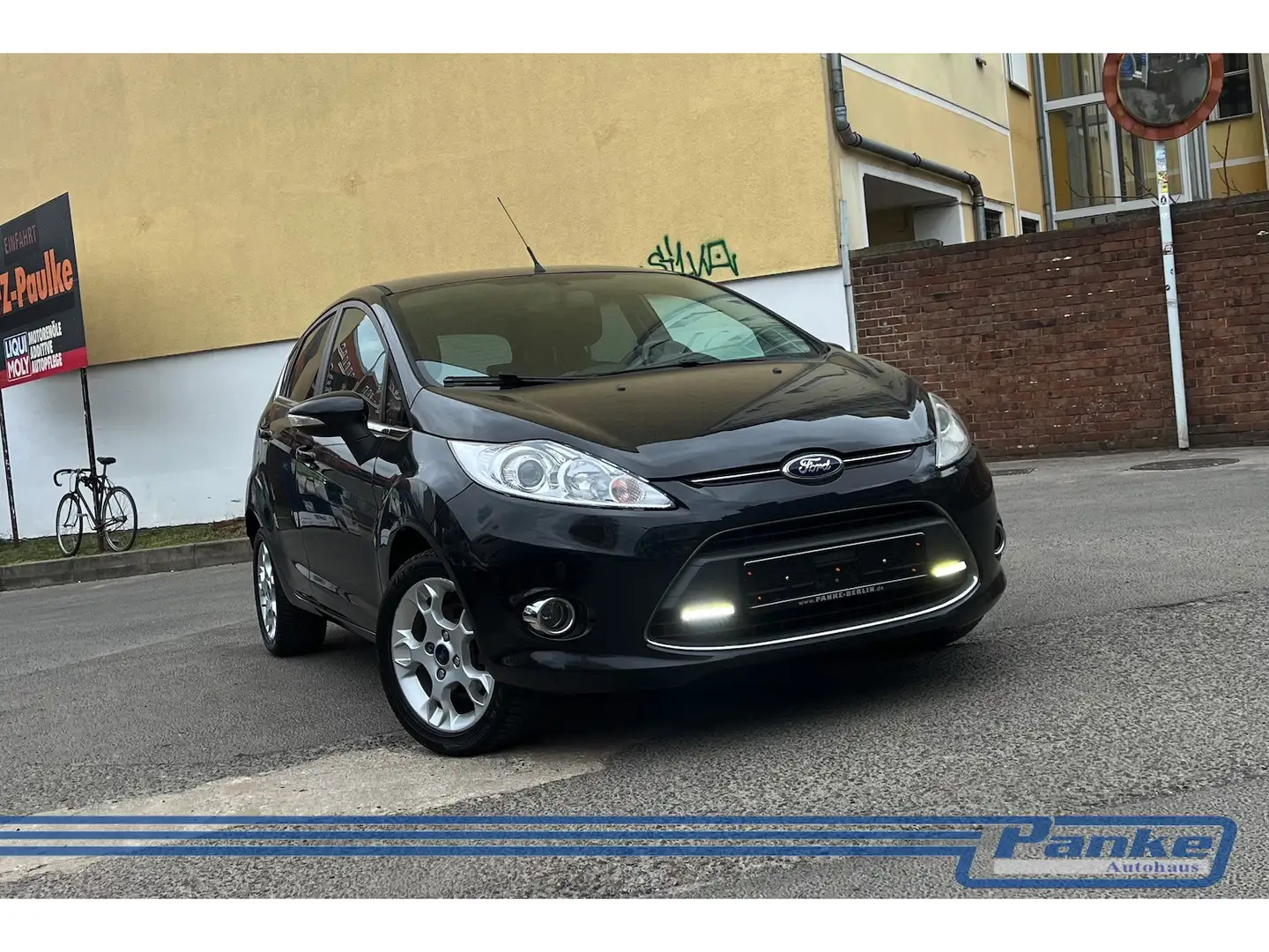 Ford Fiesta Titanium*Keyless*PDC*LED*Tel.*Chrom*GAS* Negro - 1
