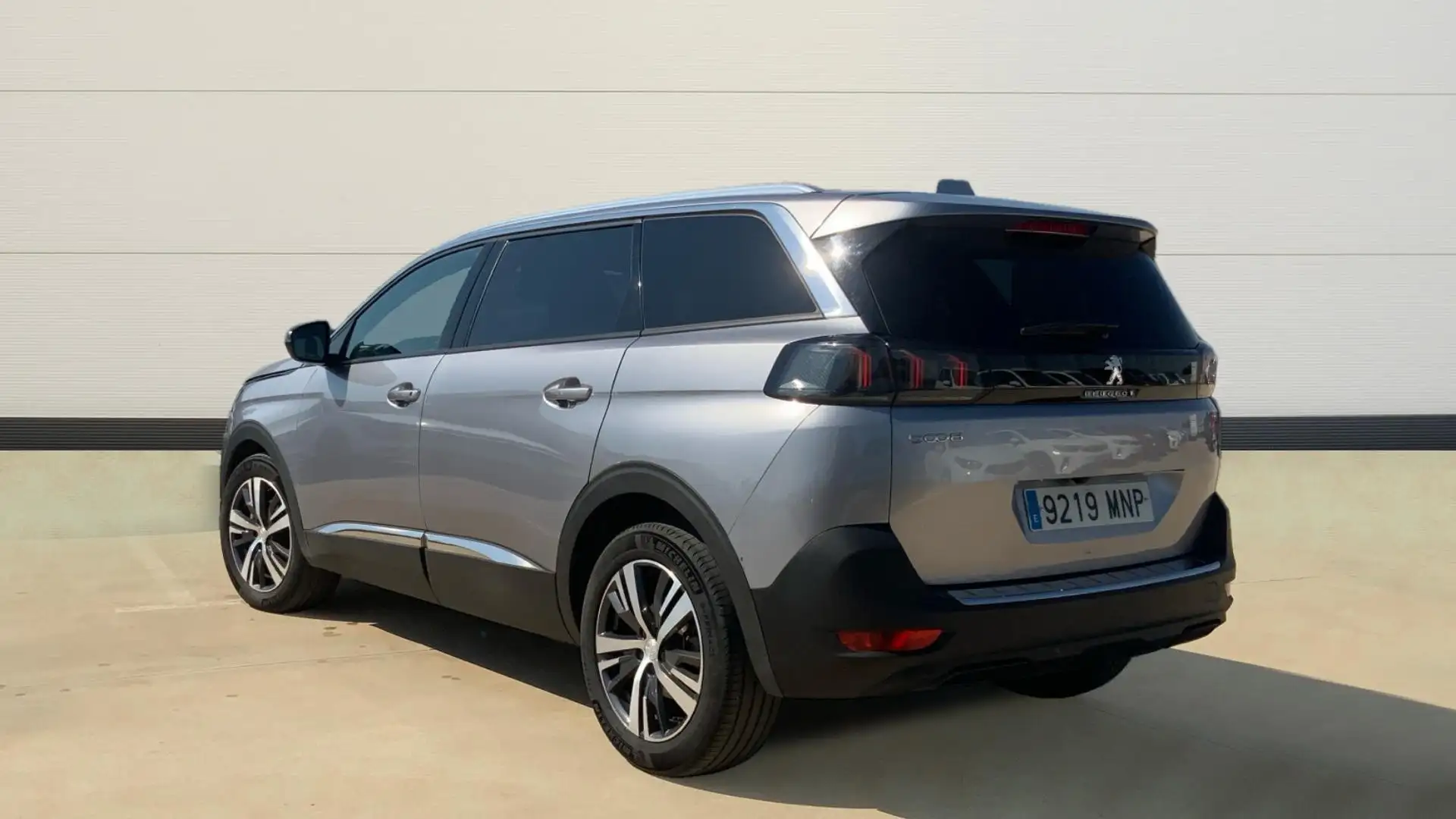 Peugeot 5008 Hybrid Active Pack 136 eDCS6 - 2