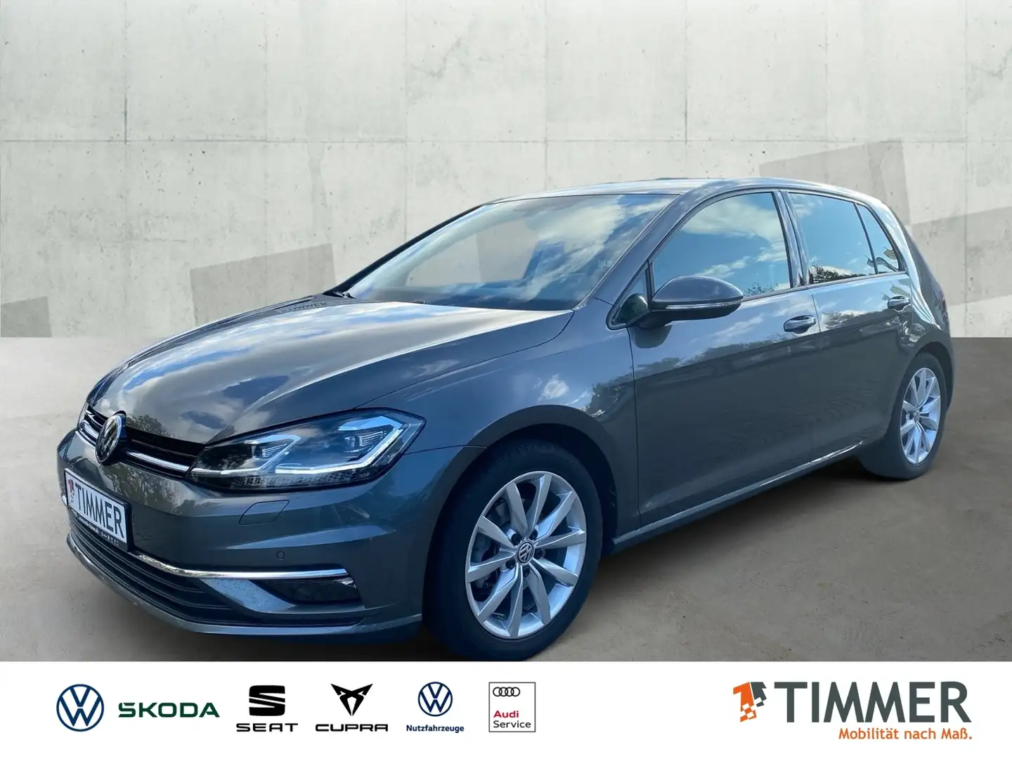 Volkswagen Golf VII 1.5 TSI DSG Highline *LED *NAVI *ACC *SHZ Zilver - 1