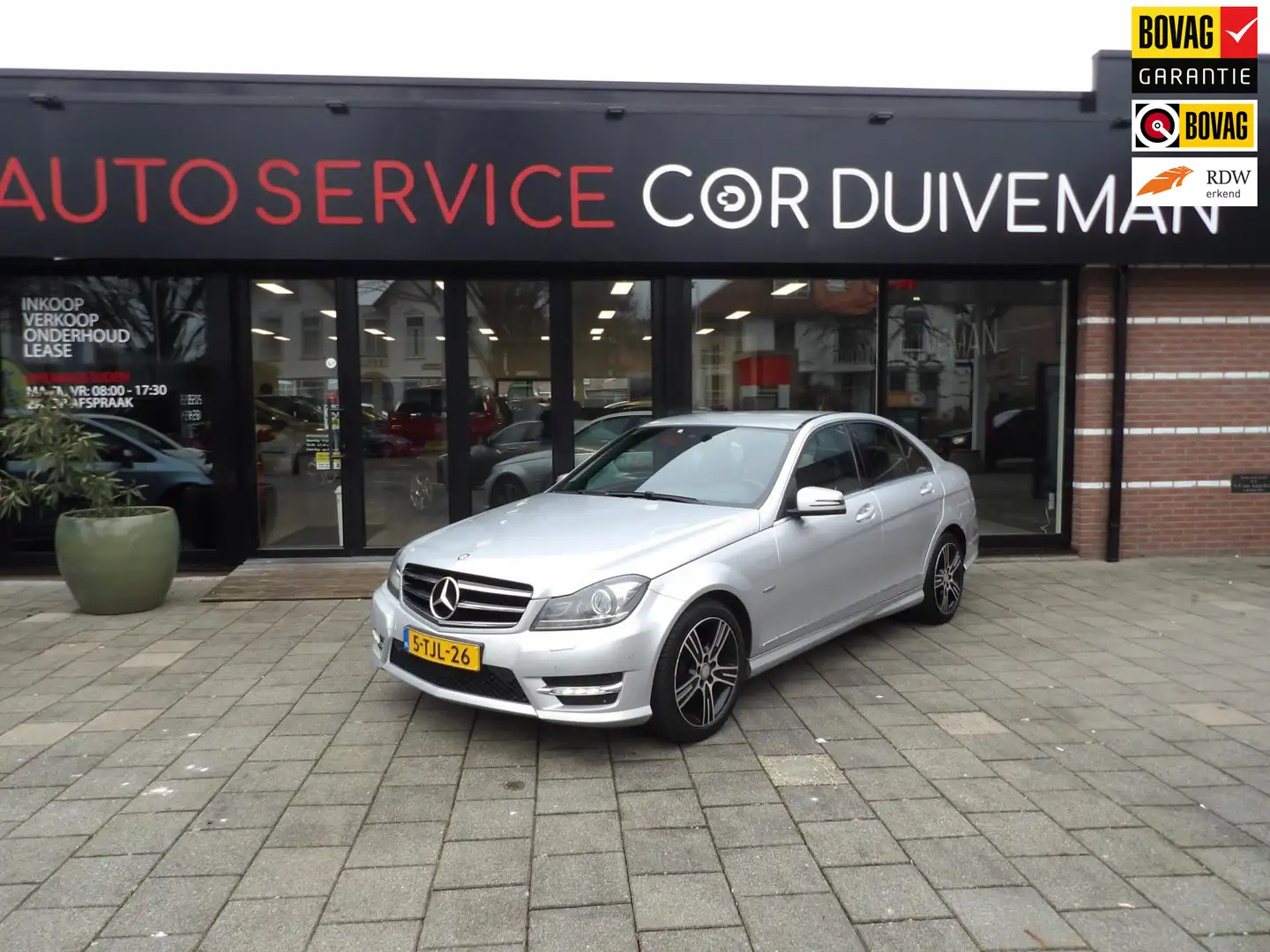 Mercedes-Benz C 180 Ambition Avantgarde Edition C Grau - 1