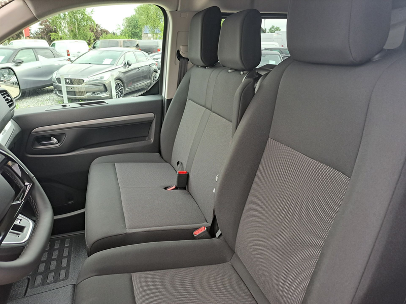 Citroen Jumpy GB BlueHDi S&S EAT8 L3 — photo 10