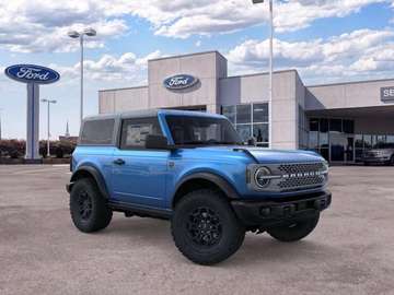 2.3 Badlands 2 doors Velocity blue
