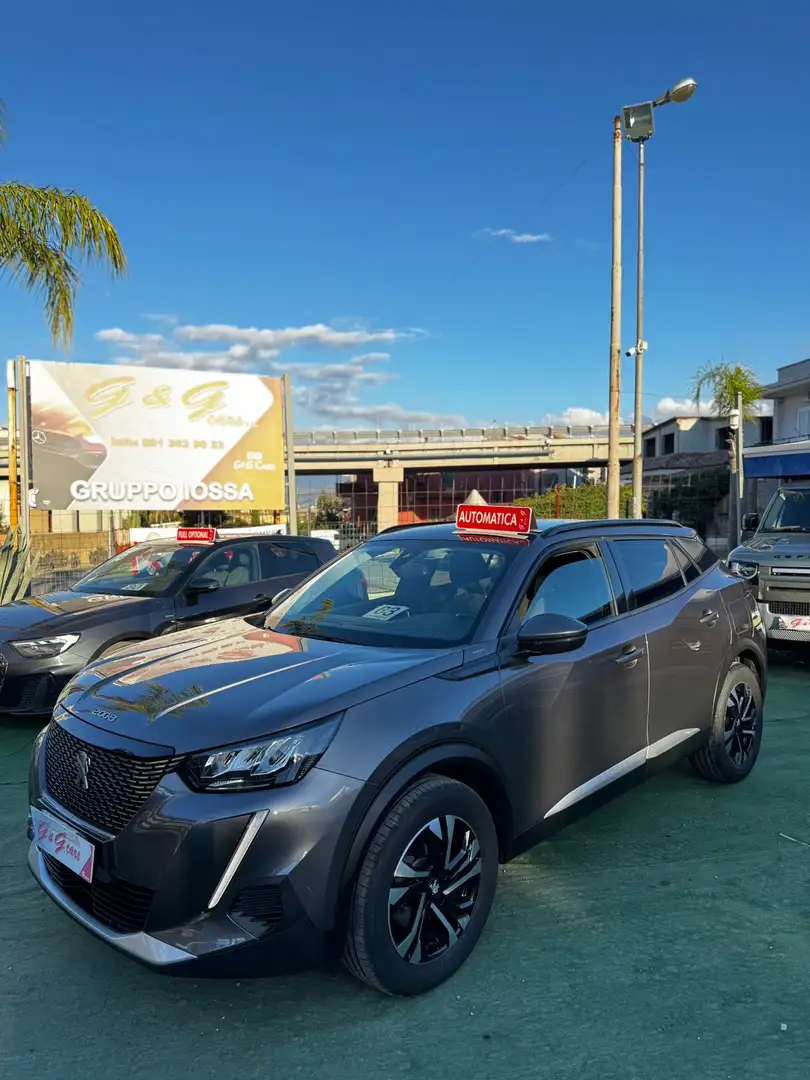 Peugeot 2008 1.5 bluehdi Allure Navi Pack s&s 130cv eat8 Gris - 1