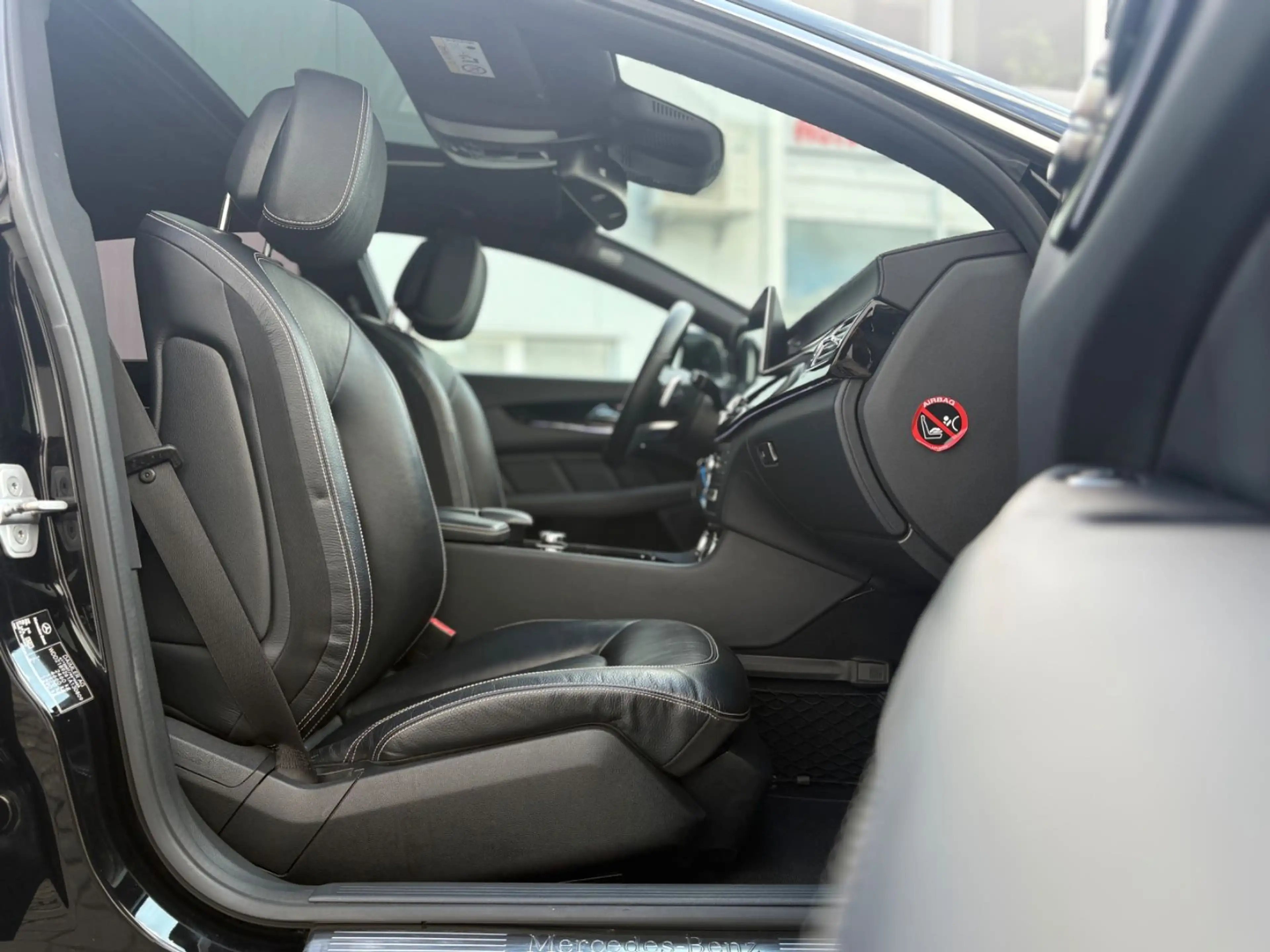 Mercedes-Benz CLS CLS 350 SB BlueTec/AMGLine/H&K/Memory/COMAND/SHD — photo 33