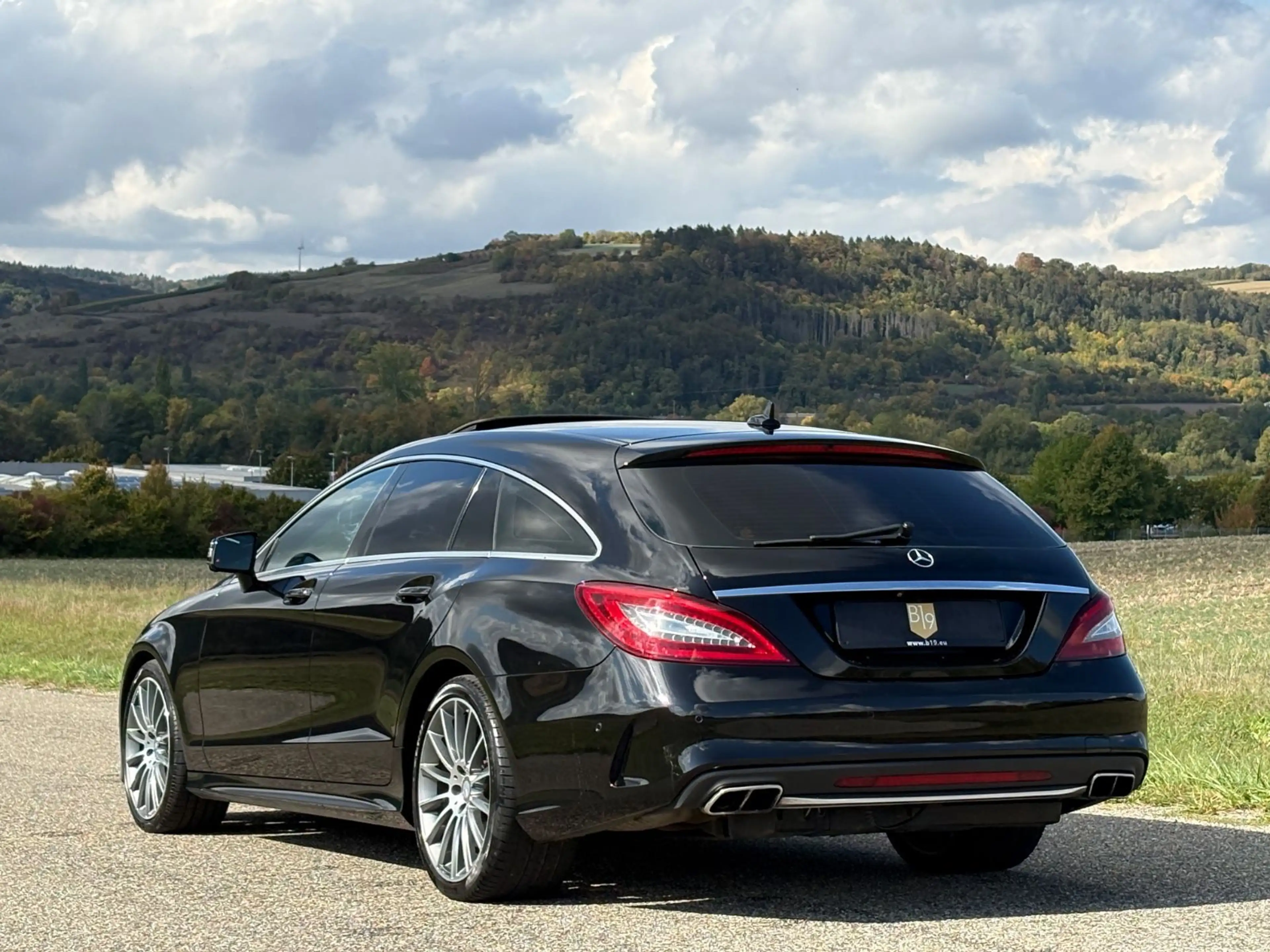 Mercedes-Benz CLS CLS 350 SB BlueTec/AMGLine/H&K/Memory/COMAND/SHD — photo 11