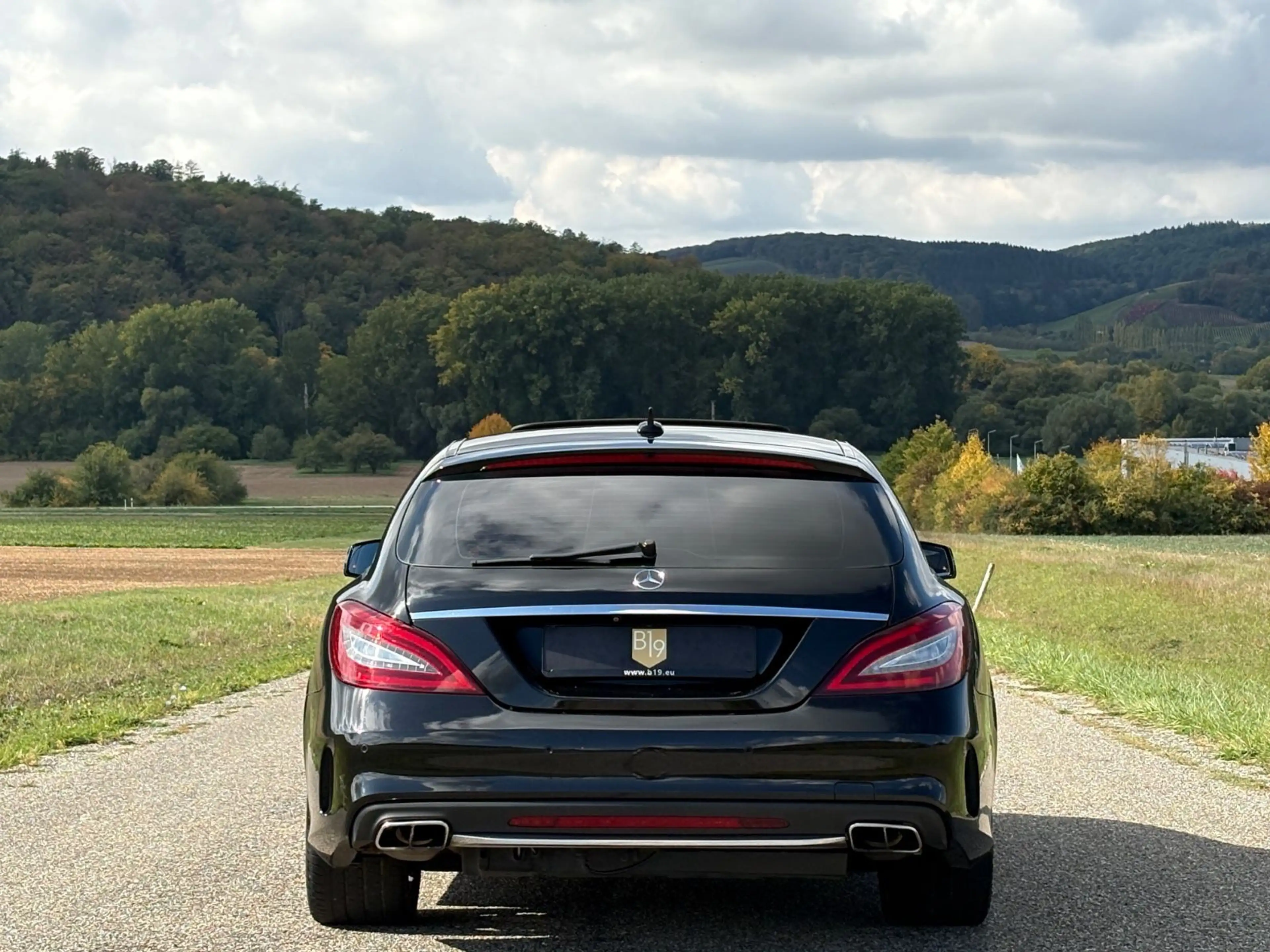 Mercedes-Benz CLS CLS 350 SB BlueTec/AMGLine/H&K/Memory/COMAND/SHD — photo 9
