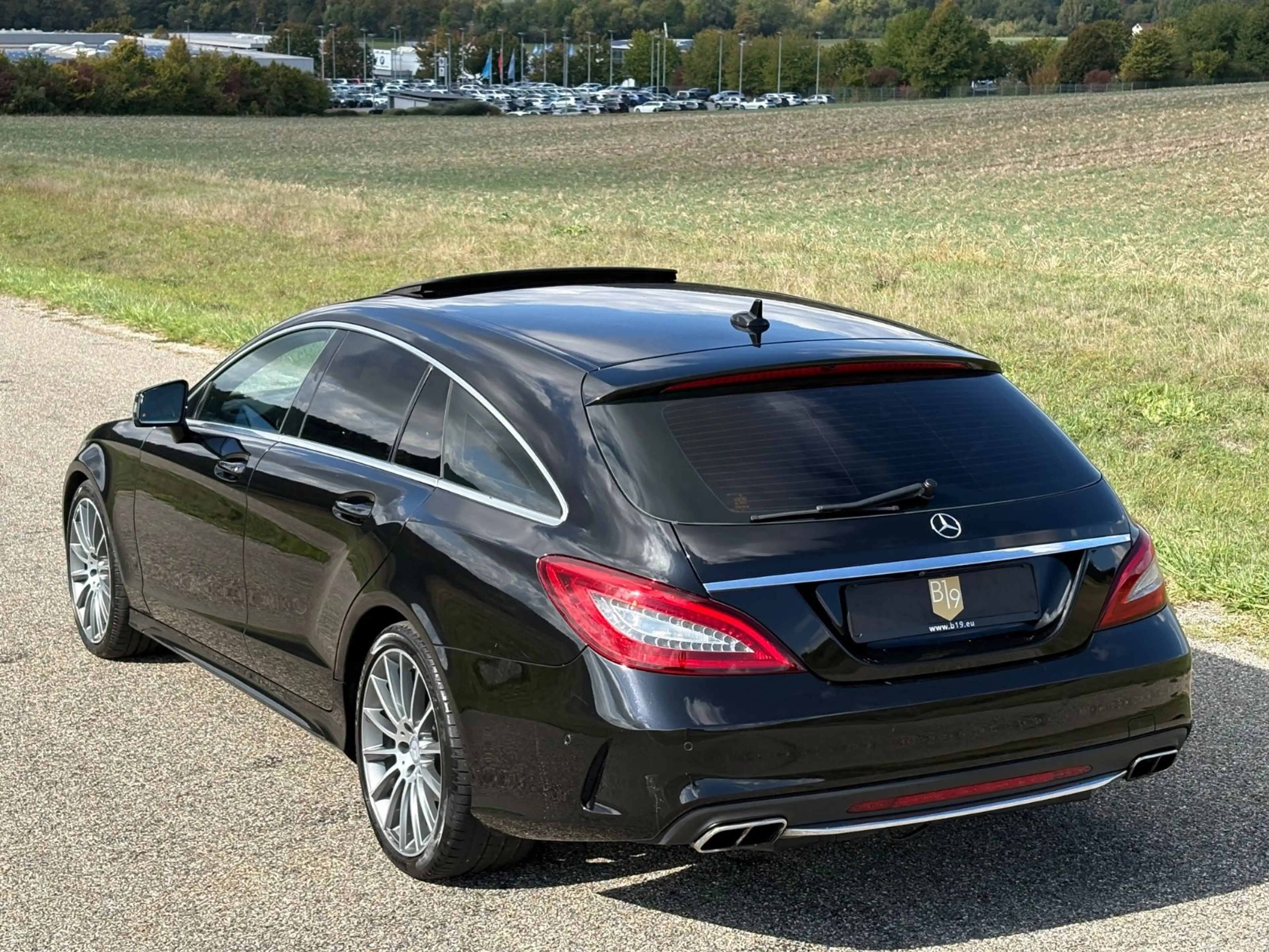 Mercedes-Benz CLS CLS 350 SB BlueTec/AMGLine/H&K/Memory/COMAND/SHD — photo 14