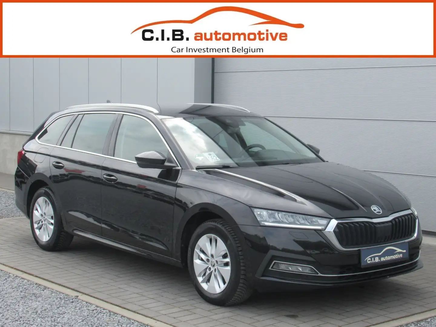 Skoda Octavia Combi 1.0 TSi / €14.500 netto / Virtual / Navi Zwart - 1