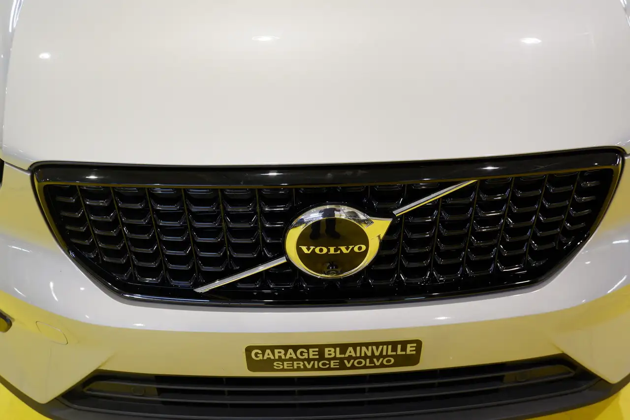 Volvo XC60 photo Volvo XC60