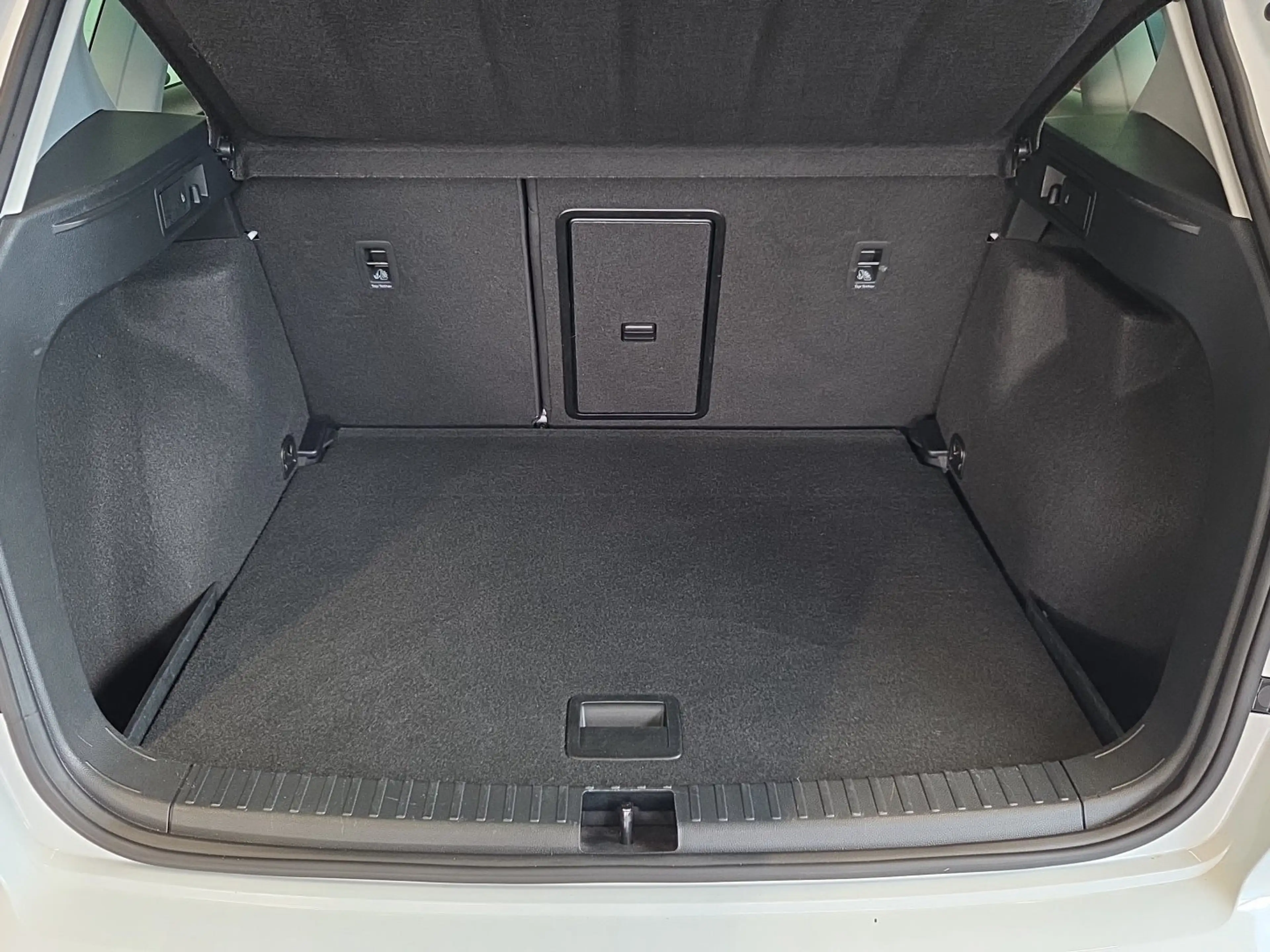 SEAT Ateca FR 2.0 TDI DSG — photo 14