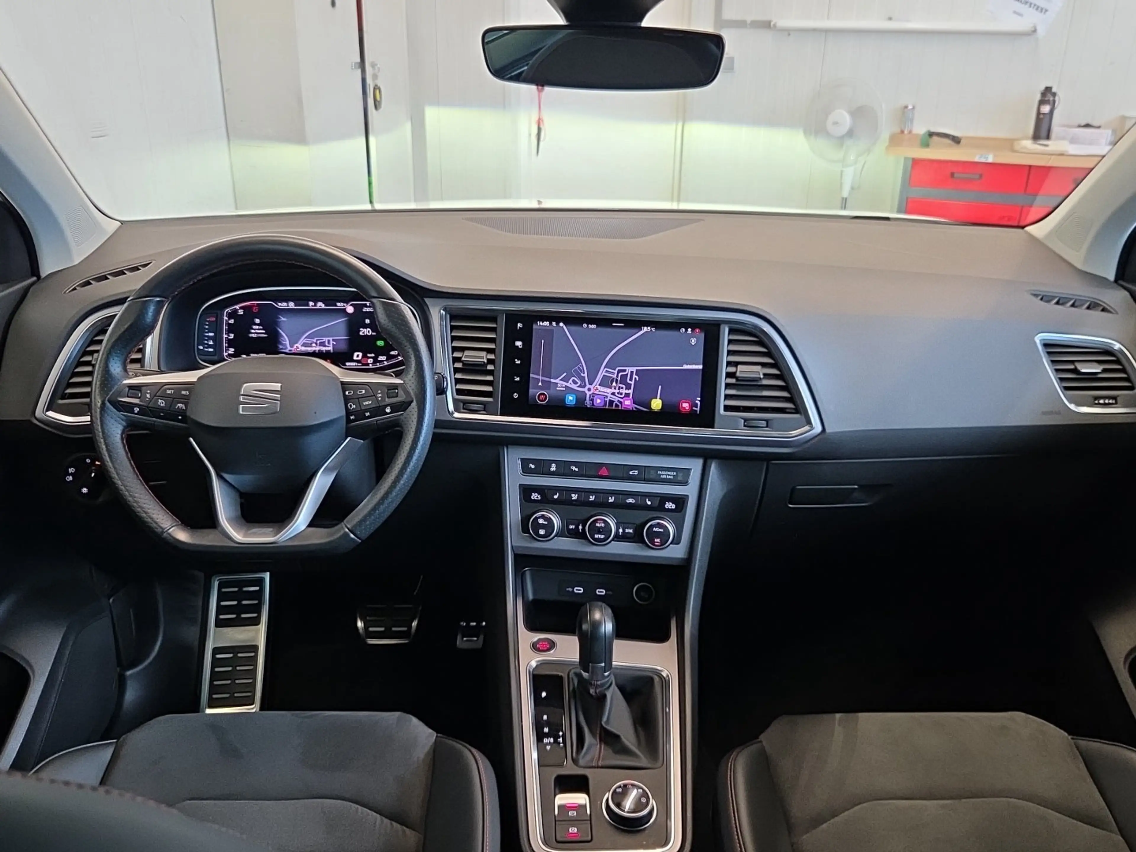 SEAT Ateca FR 2.0 TDI DSG — photo 10