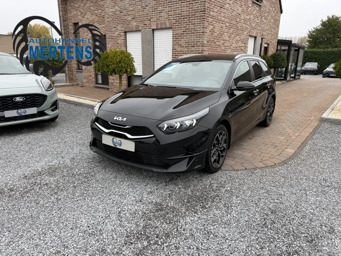 Kia Ceed SW / cee'd SW 1.5 T-GDi 140PK EDITIE 30 FACELIFT NIEUW 0KM Nero - 1