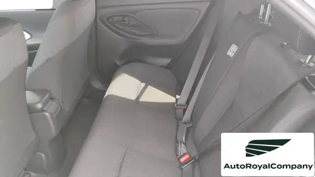 Toyota Yaris Cross view 6