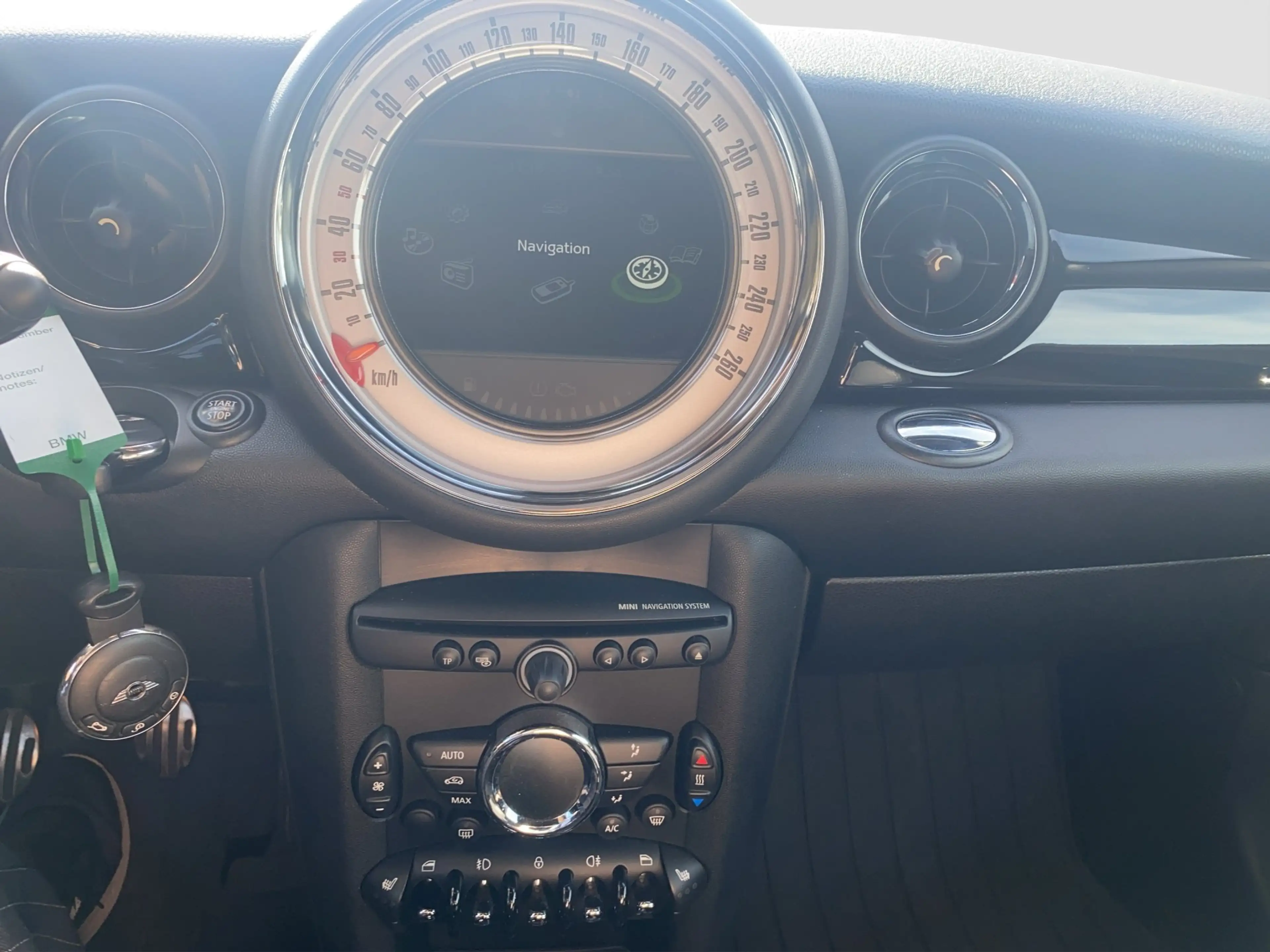 MINI Cooper SD Coupe +nur an Händler/Export+ — photo 13