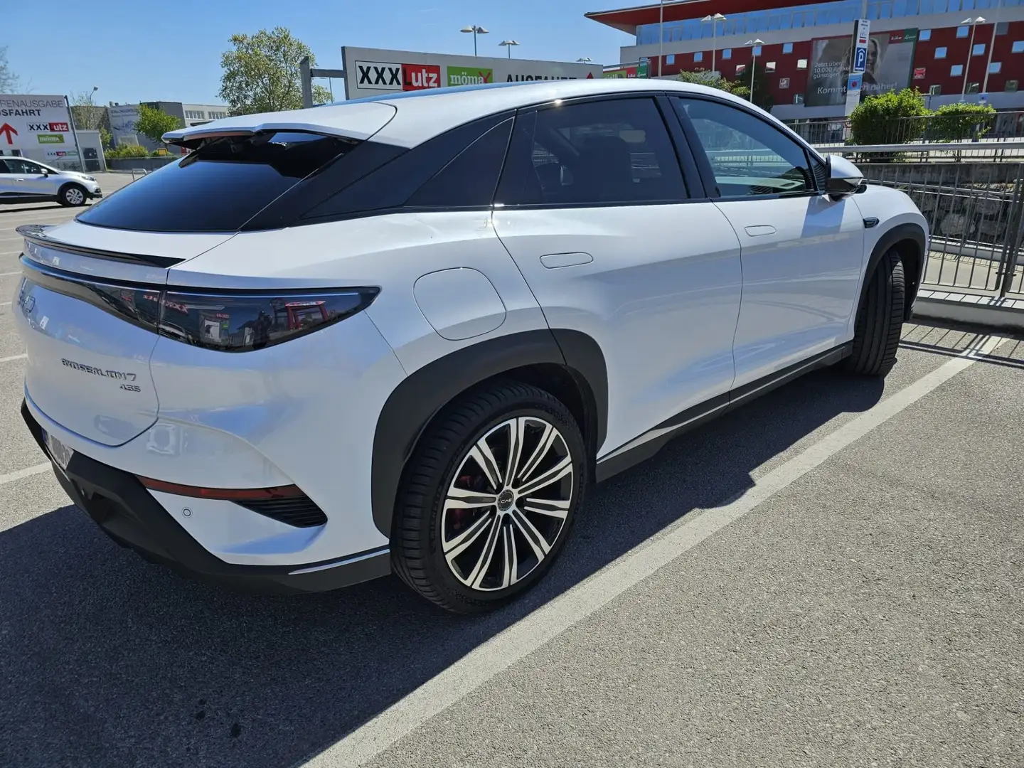 BYD Sealion 7 - 1