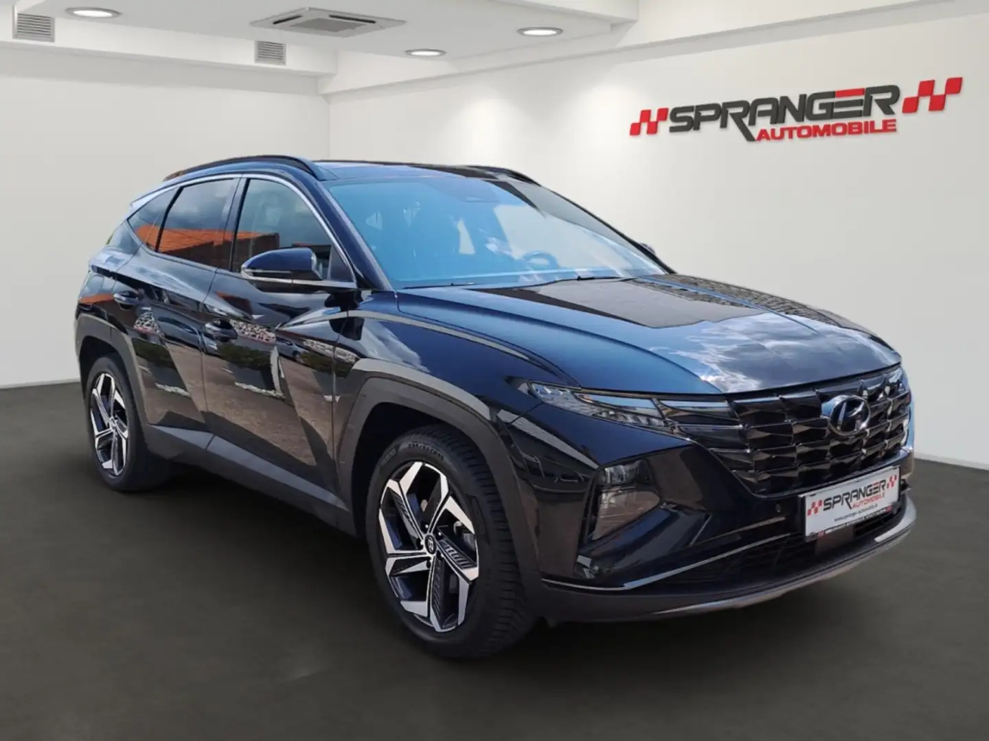 Hyundai TUCSON *4WD*Leder*PanoDach*elektr.Sitze*LHZ* Schwarz - 2