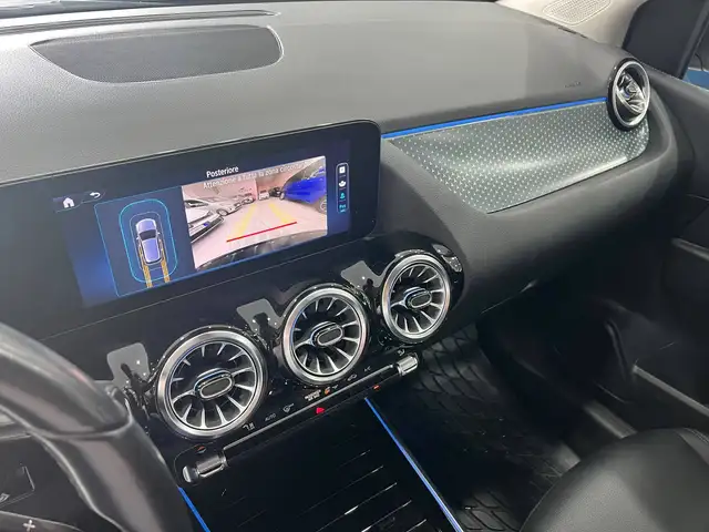 Mercedes-Benz B-Class view 10