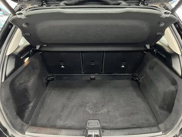 Mercedes-Benz B-Class view 14