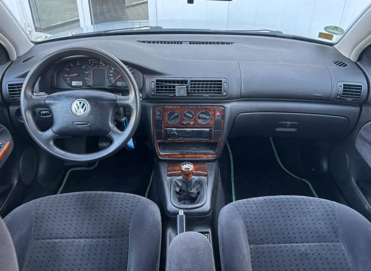 Volkswagen Passat 1.6 Limousine Basis - Bluetooth*USB*TUV, foto 10