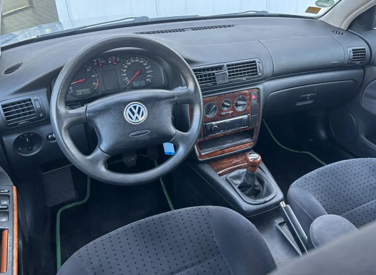 Volkswagen Passat 1.6 Limousine Basis - Bluetooth*USB*TUV, foto 12