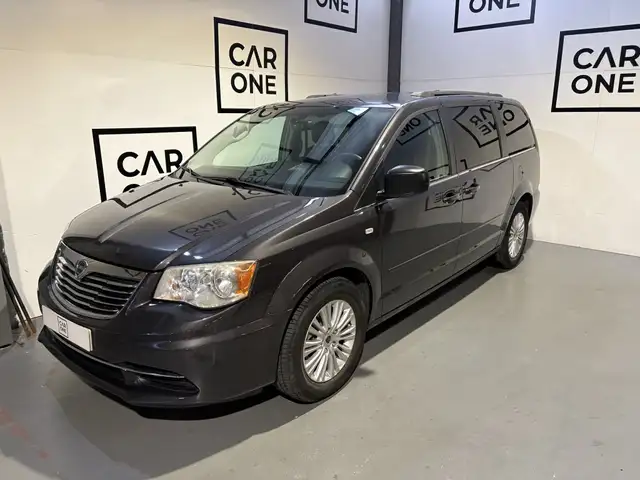 Lancia Voyager 2.8CRD Gold 178 Aut.