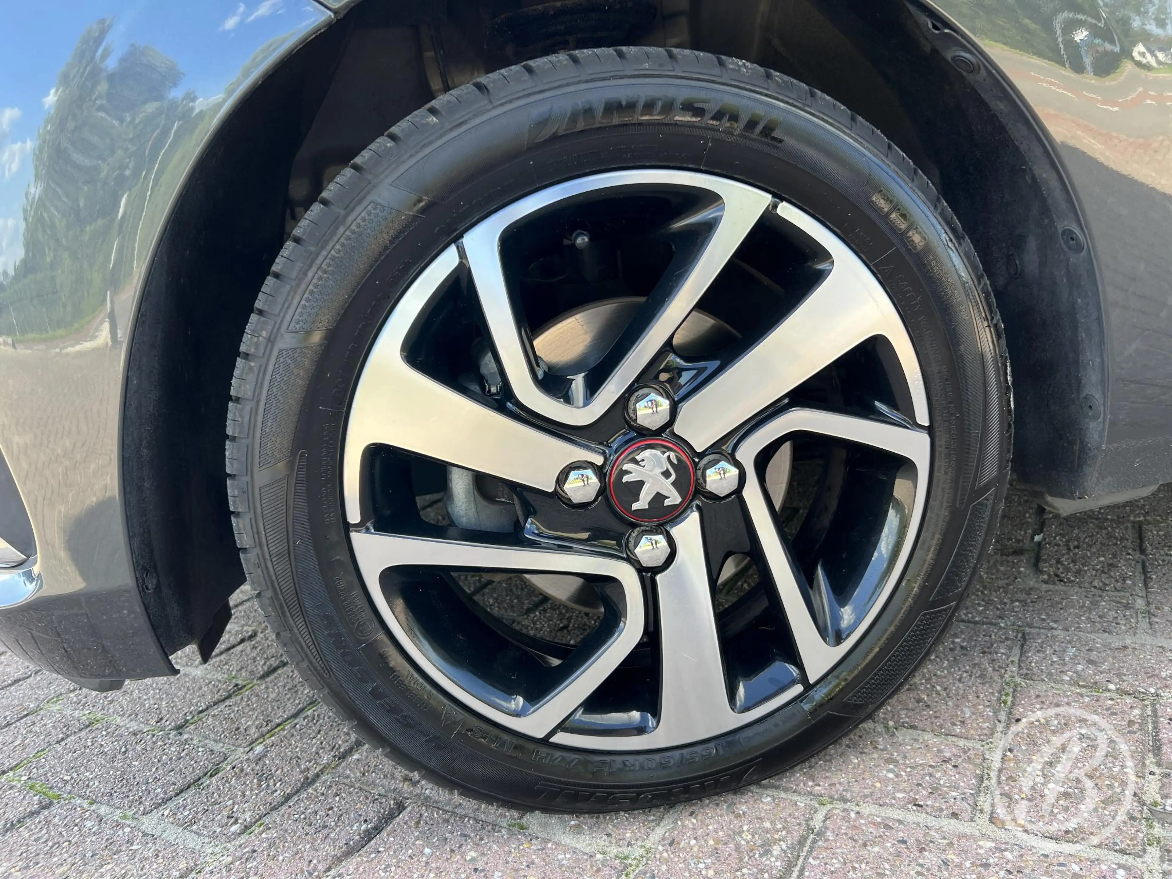 Peugeot 108 1.0 e-VTi 72 pk Allure TOP! 5 deurs | Elektrisch c — photo 27