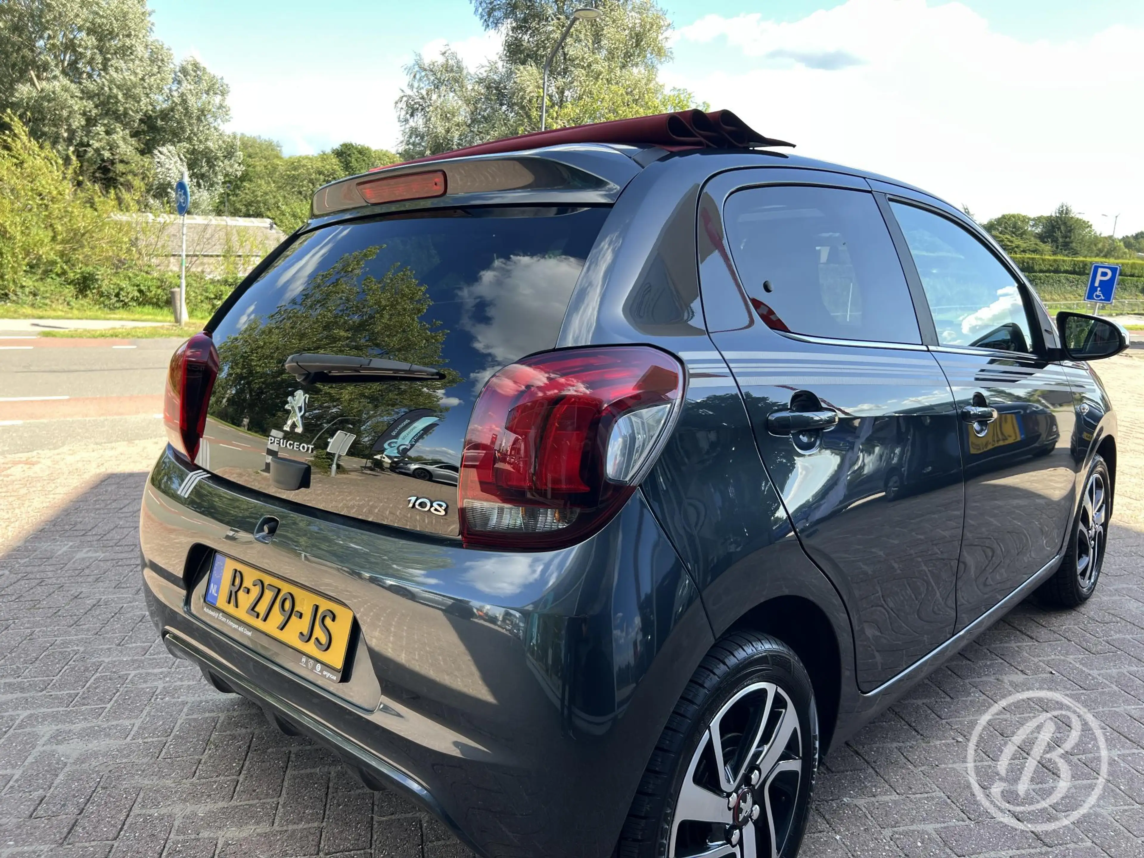 Peugeot 108 1.0 e-VTi 72 pk Allure TOP! 5 deurs | Elektrisch c — photo 34