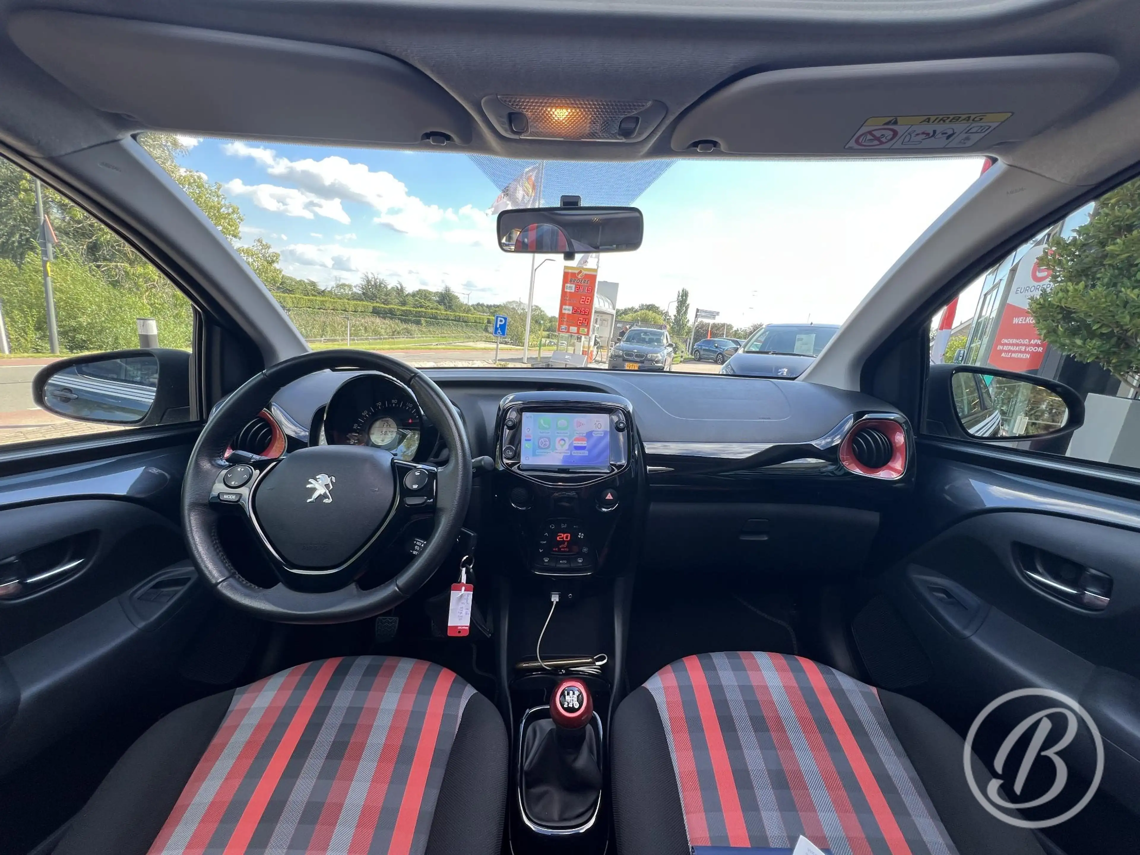 Peugeot 108 1.0 e-VTi 72 pk Allure TOP! 5 deurs | Elektrisch c — photo 8
