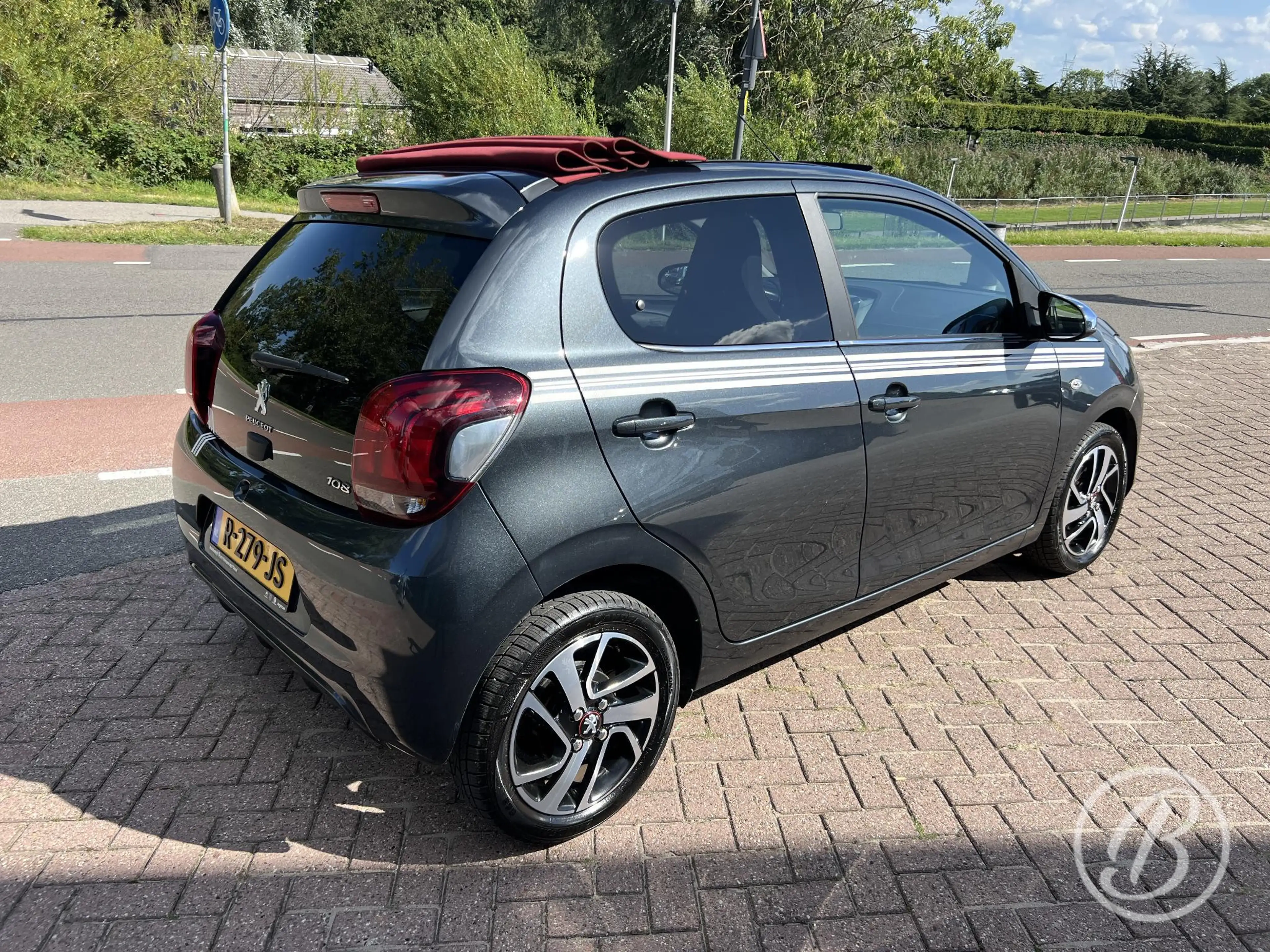 Peugeot 108 1.0 e-VTi 72 pk Allure TOP! 5 deurs | Elektrisch c — photo 4