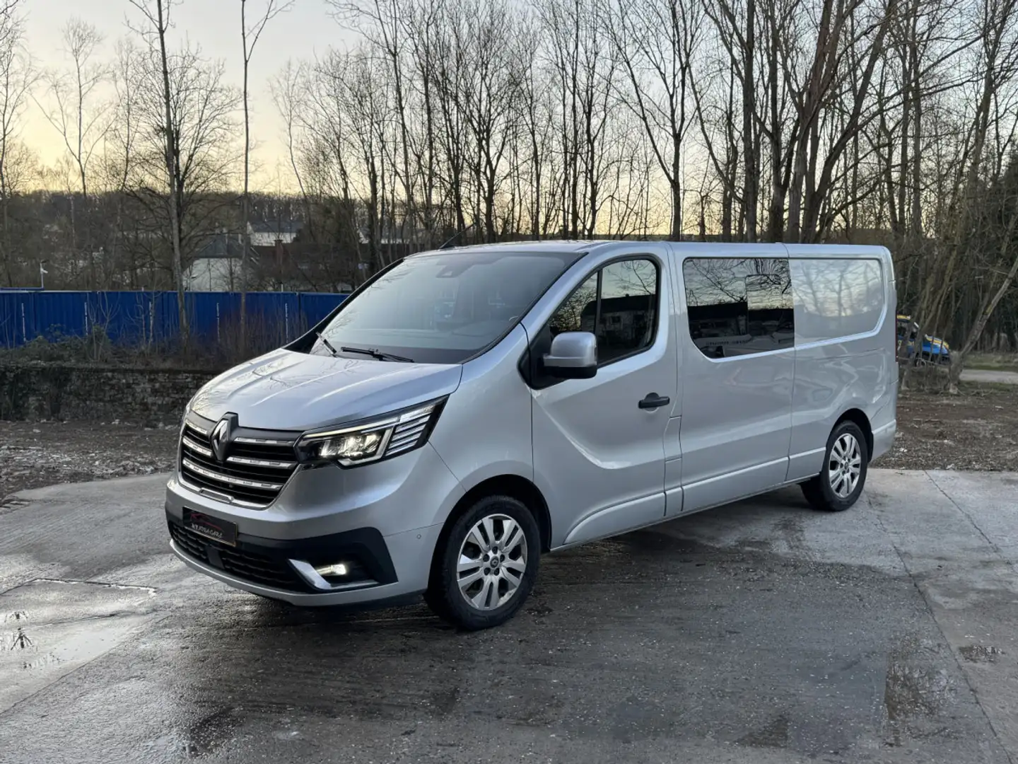 Renault Trafic Grand Confort L2/H1 Energy Blue DCI170 EDC Gris - 2