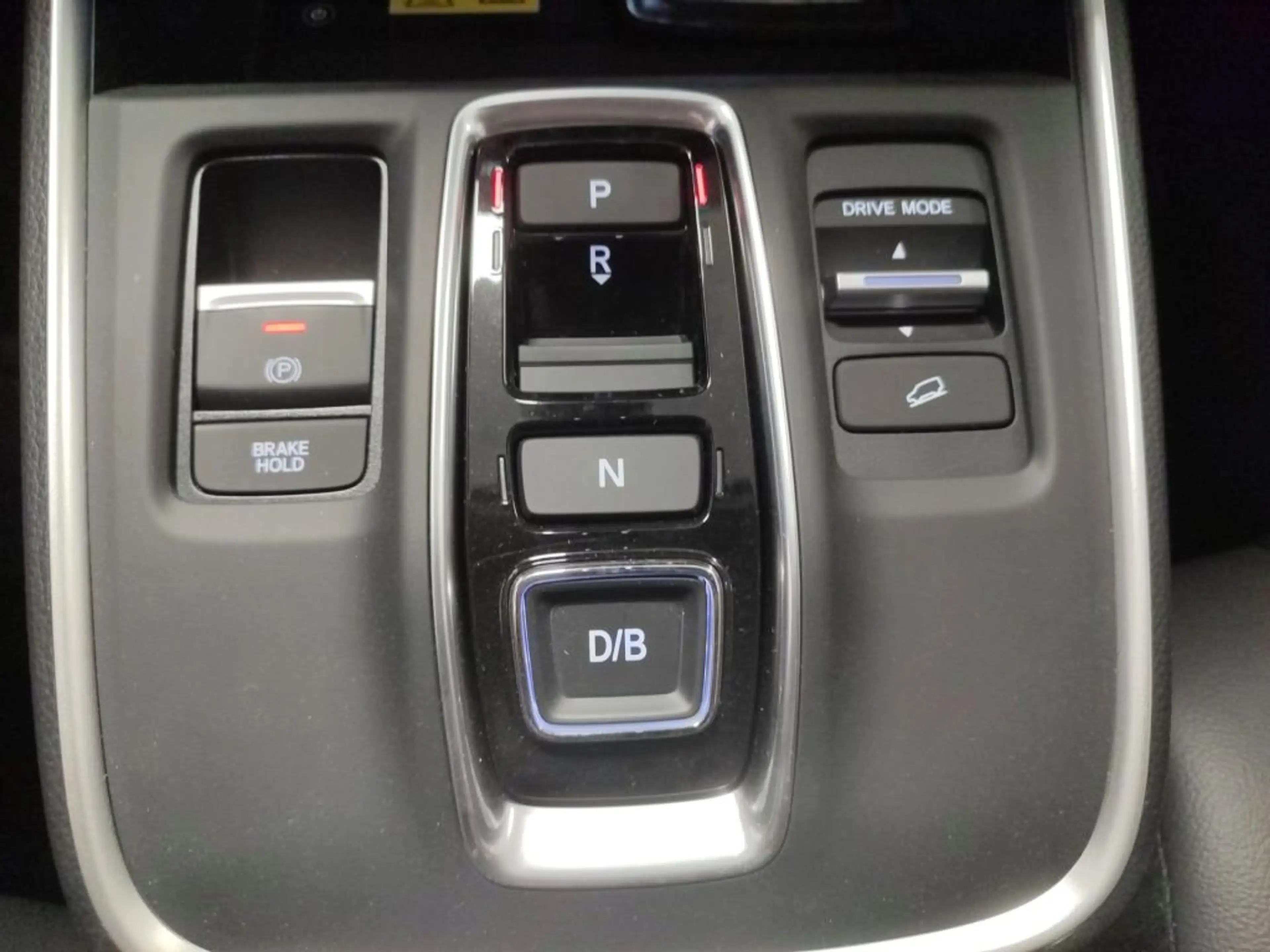 Honda CR-V e:HEV 2.0 i-MMD Hybrid AWD Elegance — photo 7