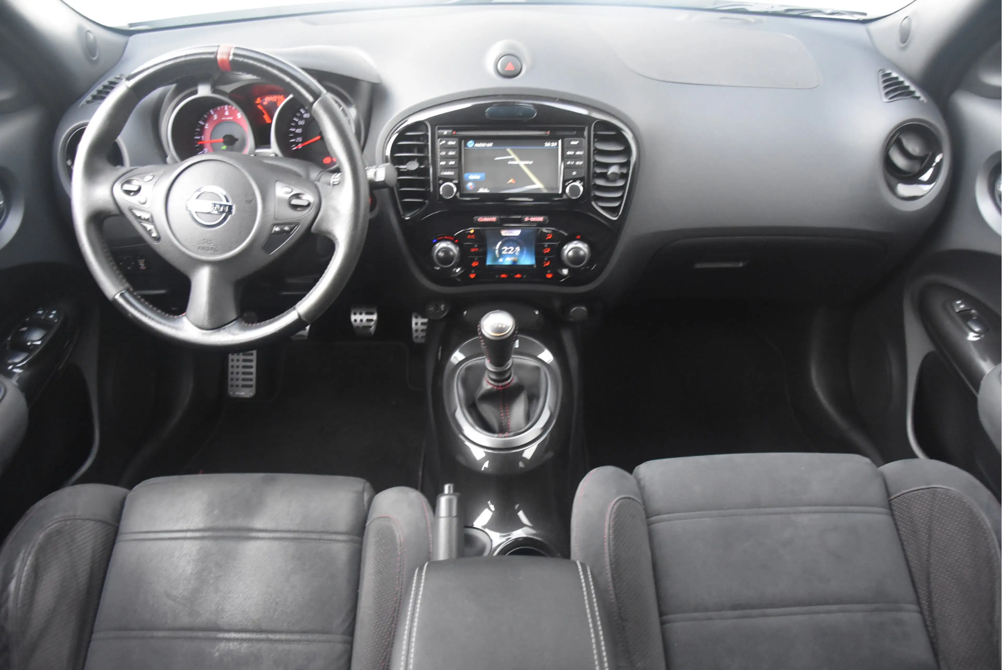 Nissan Juke 1.6 Turbo NISMO | 200pk | Navi | Camera | Super Ne — photo 18