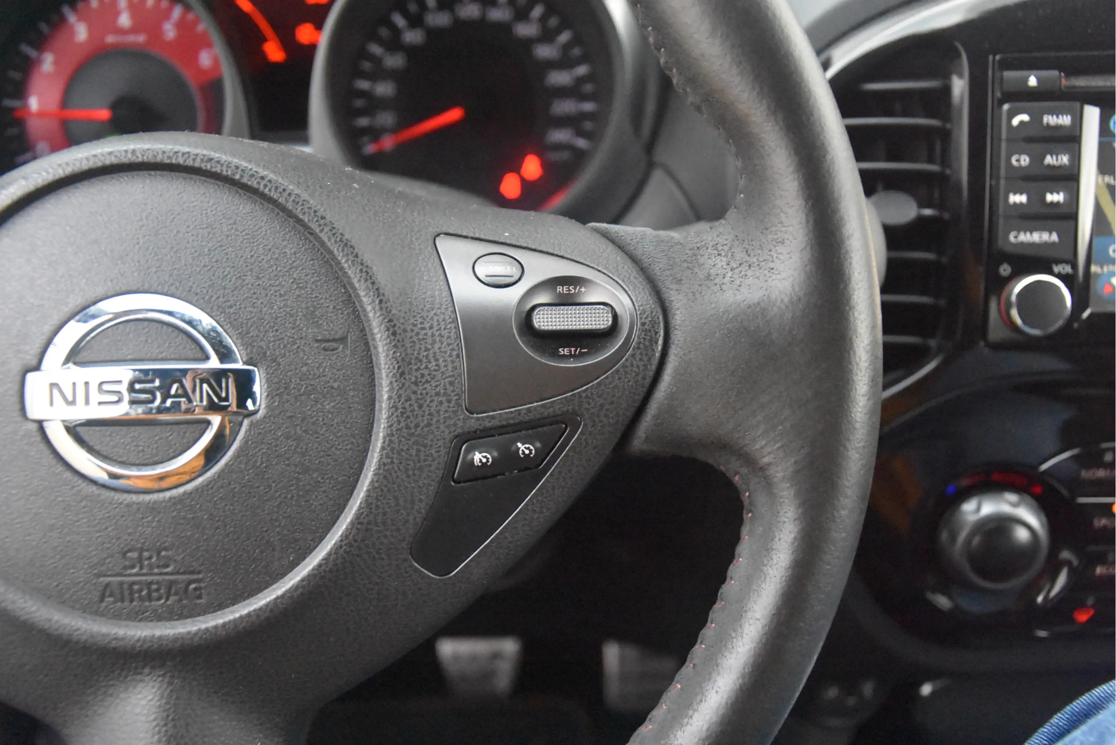 Nissan Juke 1.6 Turbo NISMO | 200pk | Navi | Camera | Super Ne — photo 3