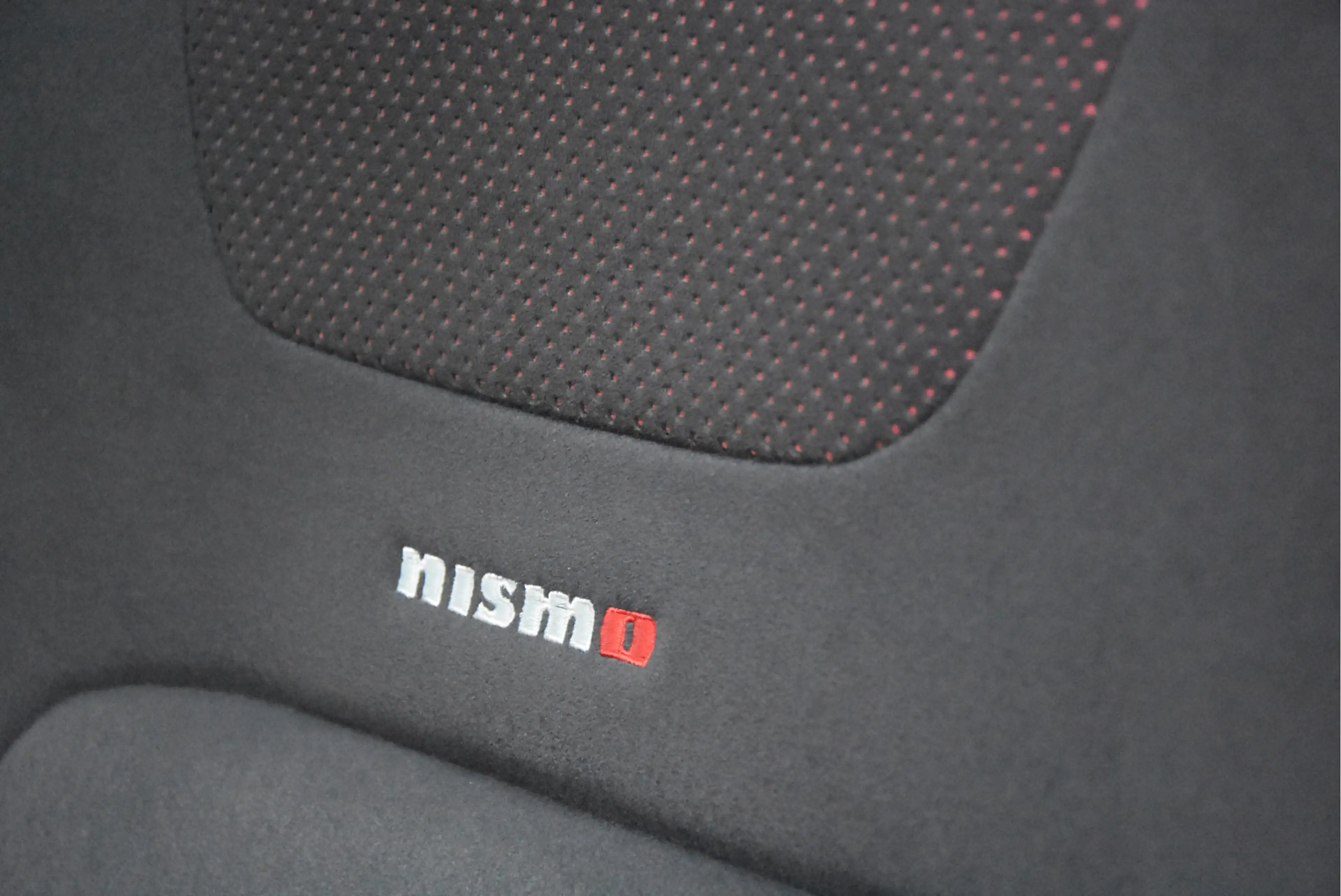 Nissan Juke 1.6 Turbo NISMO | 200pk | Navi | Camera | Super Ne — photo 21