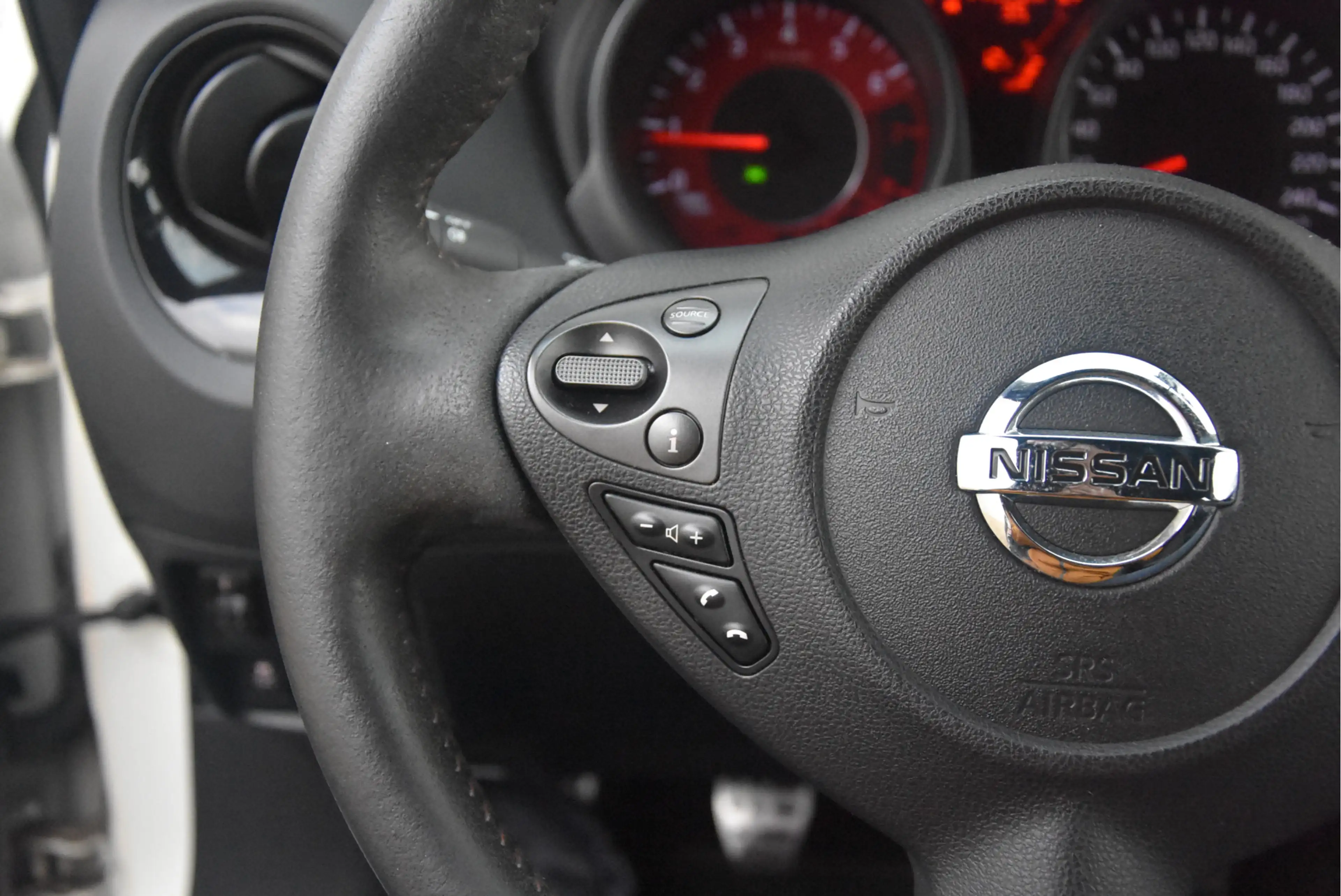 Nissan Juke 1.6 Turbo NISMO | 200pk | Navi | Camera | Super Ne — photo 4