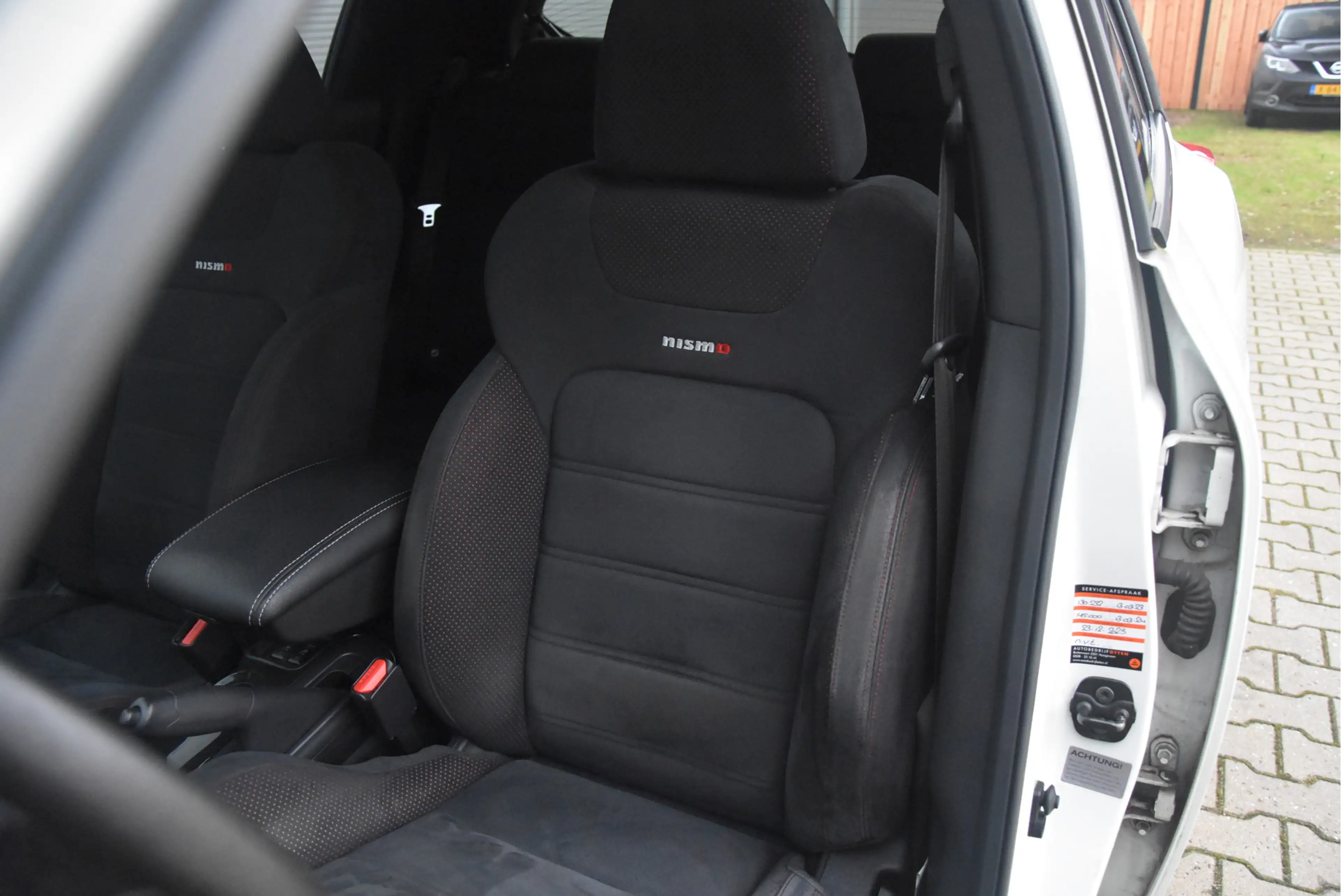 Nissan Juke 1.6 Turbo NISMO | 200pk | Navi | Camera | Super Ne — photo 20