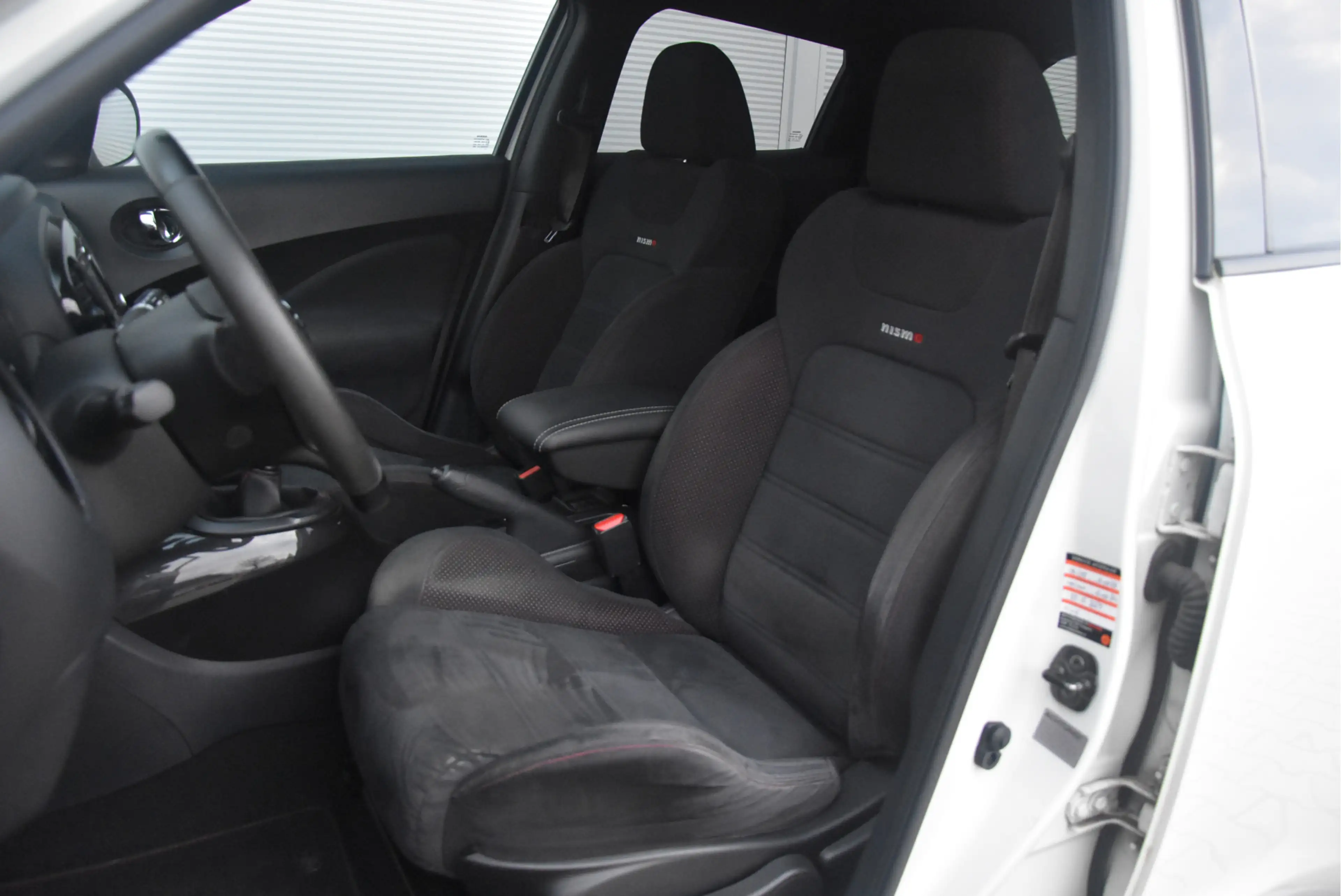 Nissan Juke 1.6 Turbo NISMO | 200pk | Navi | Camera | Super Ne — photo 19