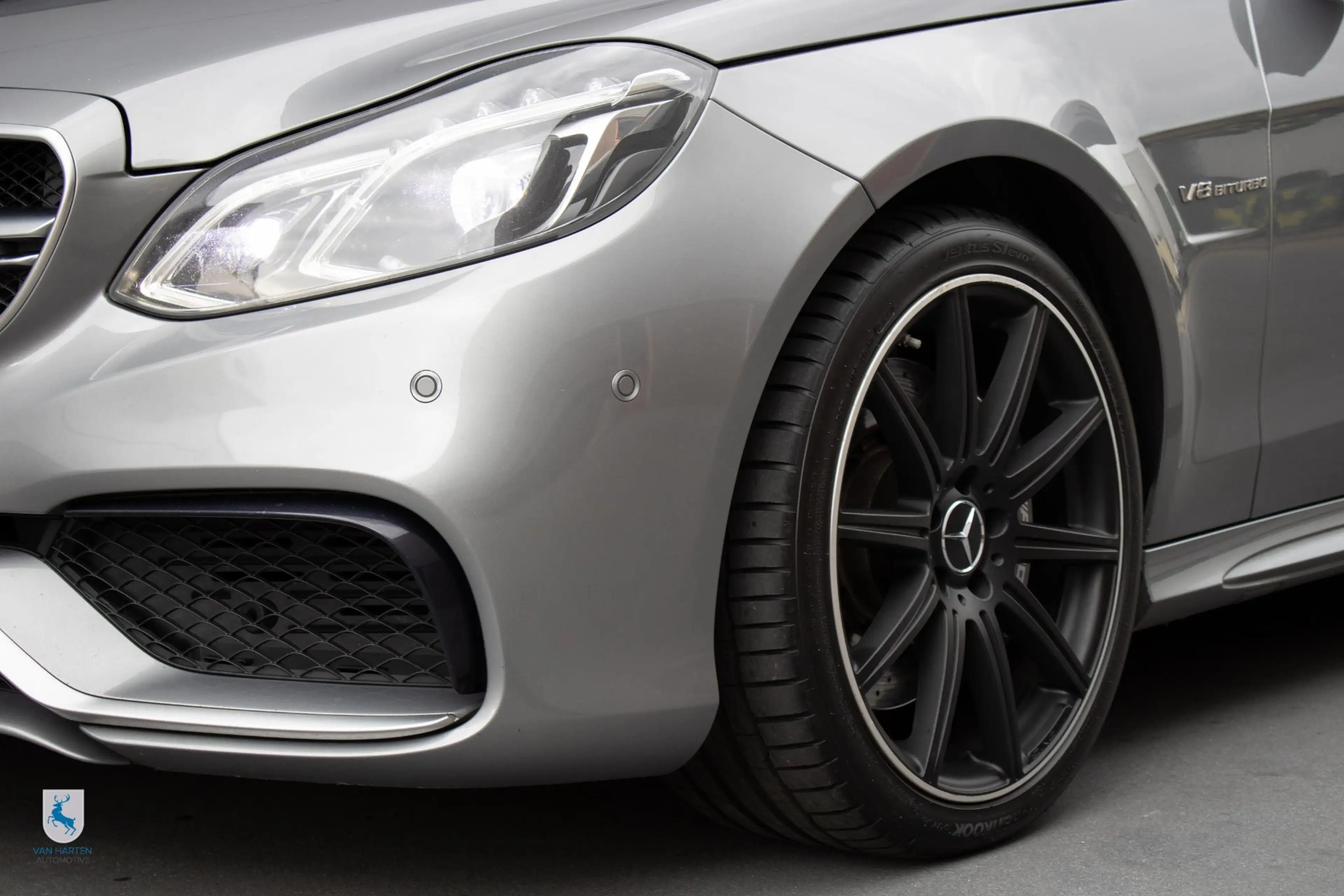 Mercedes-Benz E 63 AMG Estate 4MATIC / 1ste lak / 5.5 V8 Biturbo / 558 PK — photo 4